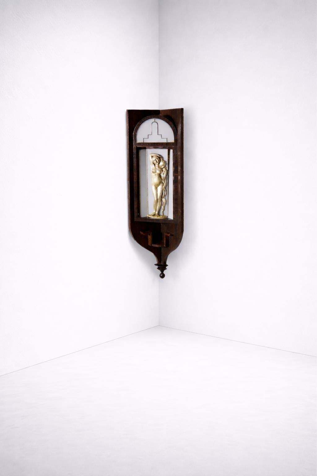 Italian Art Deco Wall Lamp In Gio Ponti Style With Silver Plated Wood Sculpture photo vintage