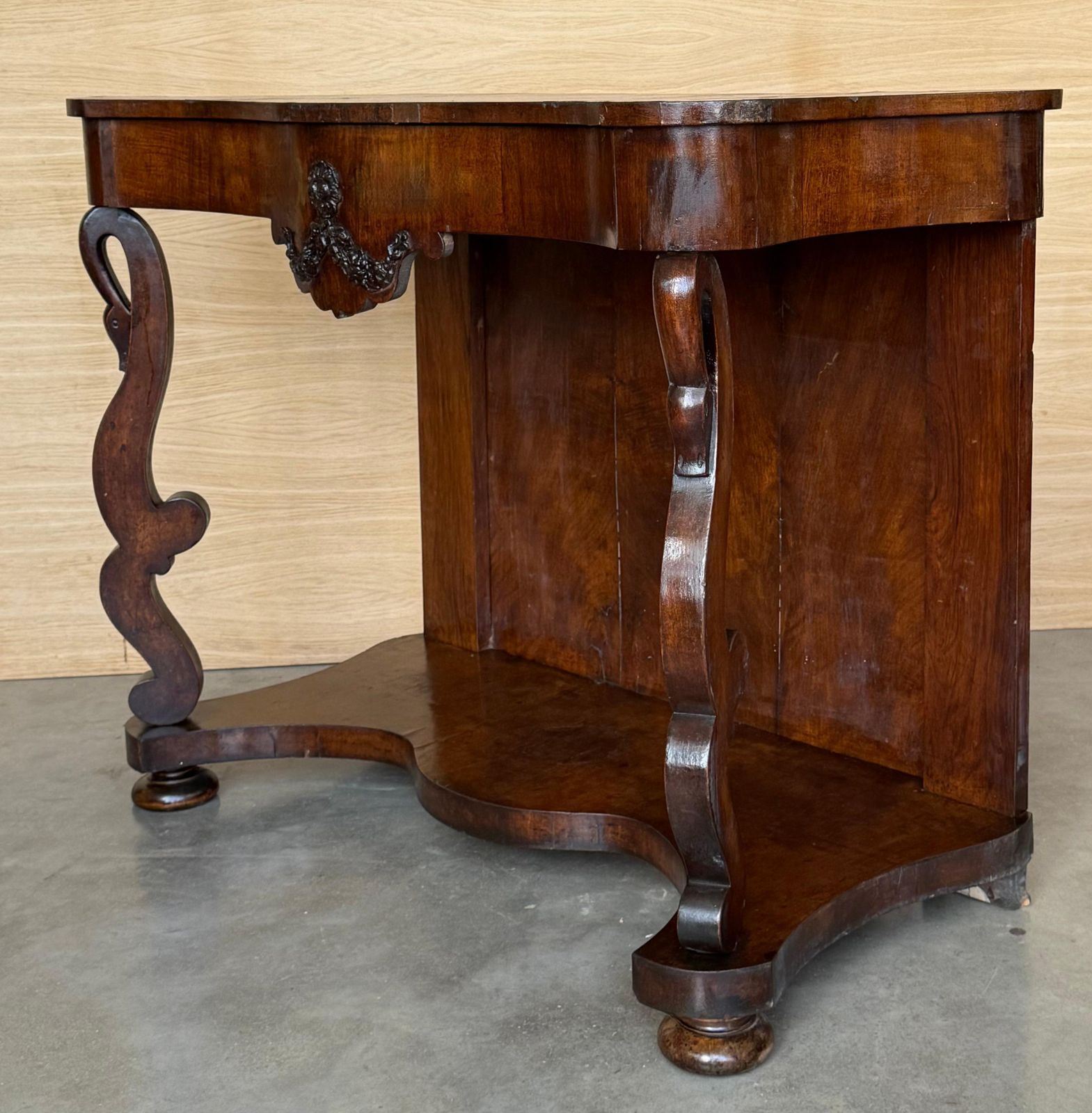 Console Biedermeier d'époque en noyer avec tiroir, Autriche, vers 1830 photo buy