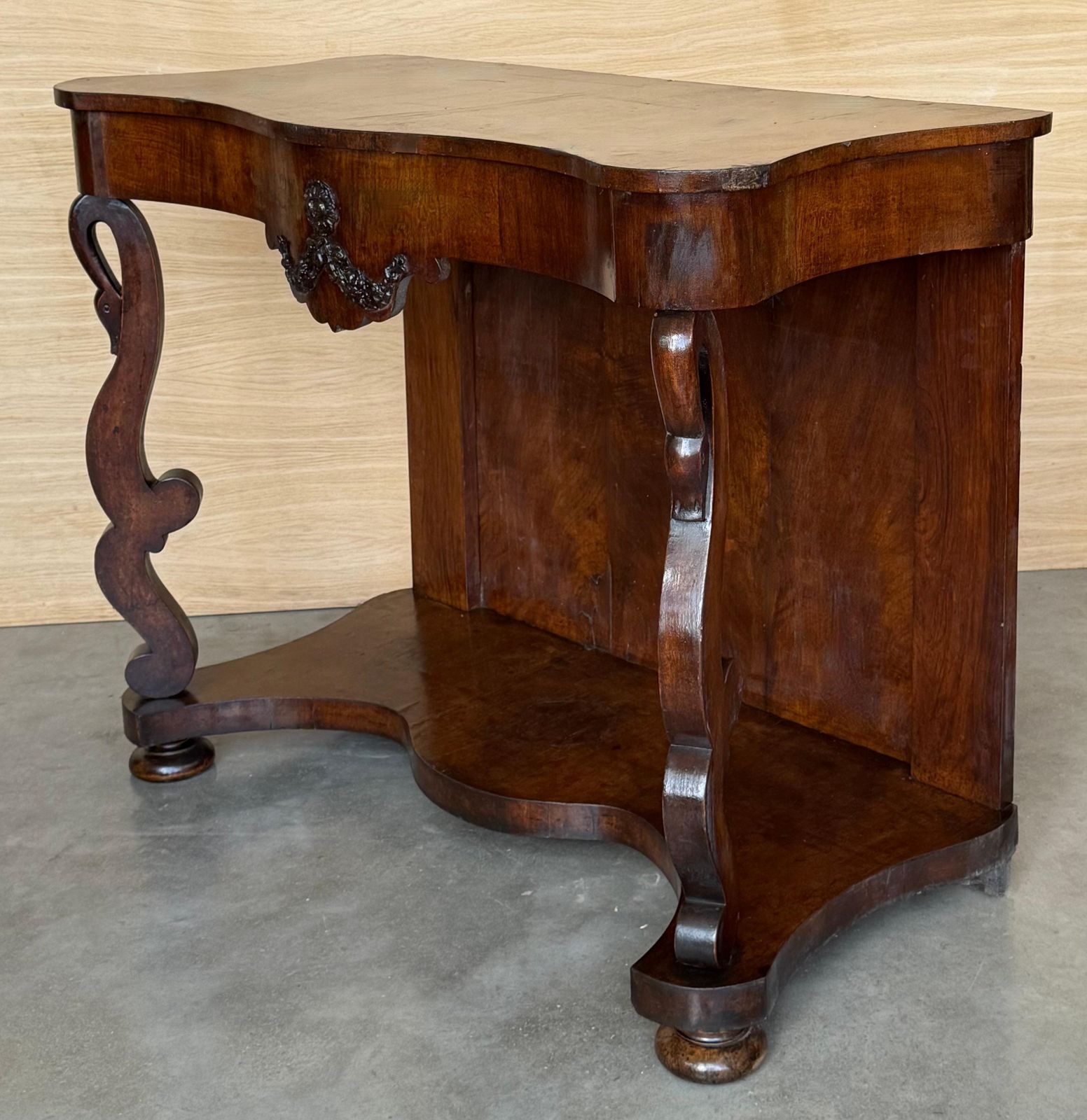 Console Biedermeier d'époque en noyer avec tiroir, Autriche, vers 1830 photo vintage