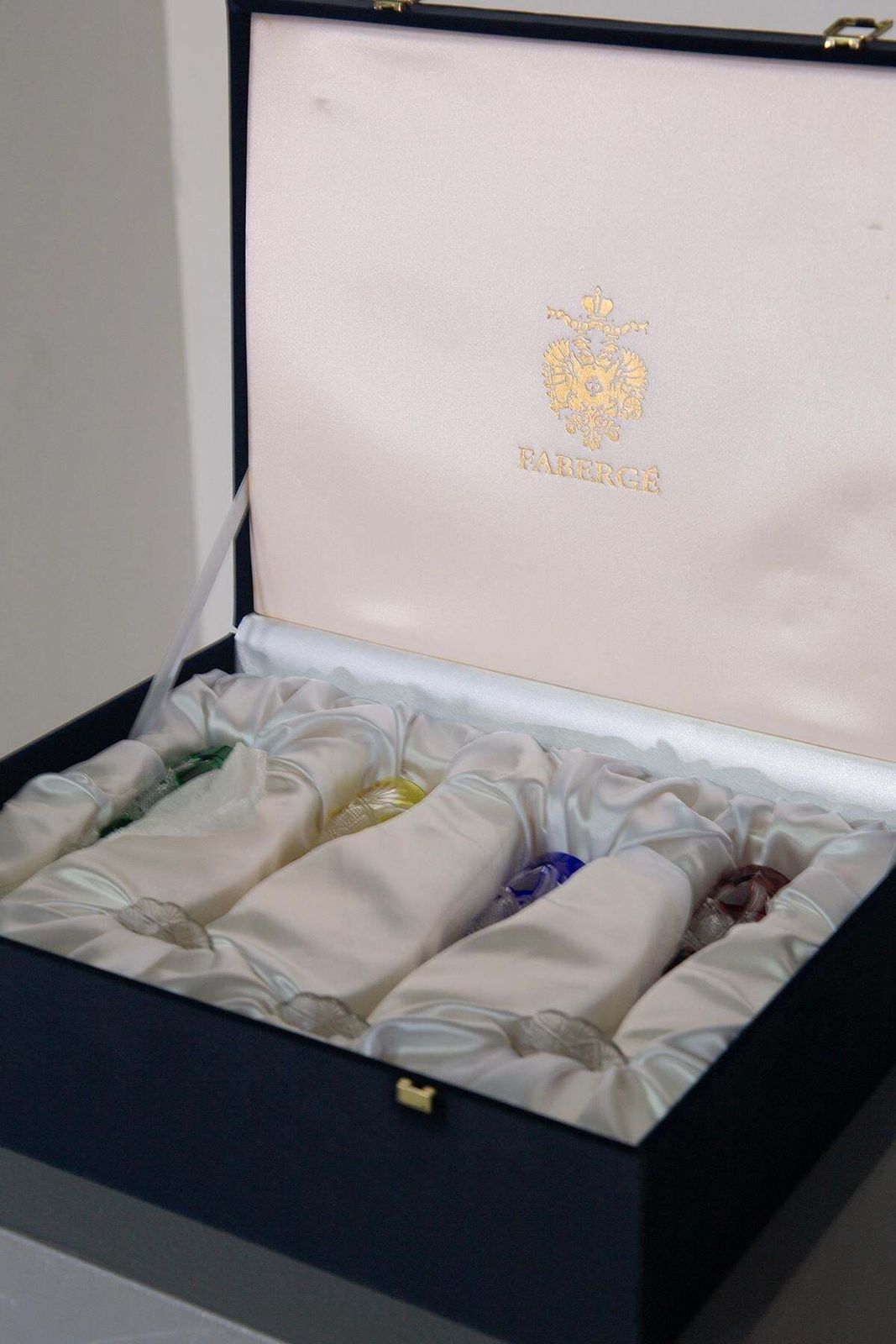Set Of Four Fabergé Liqueur Glasses The Imperial Collection, Original Velvet photo vinterior