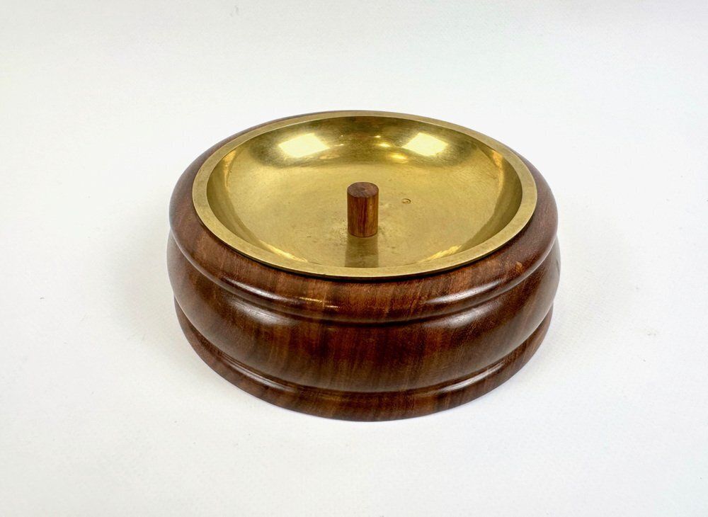 Mid Century Round Walnut And Brass Pipe Ashtray From Duk It Mcdonald Buffalo, USA, 1950s photo 282.0