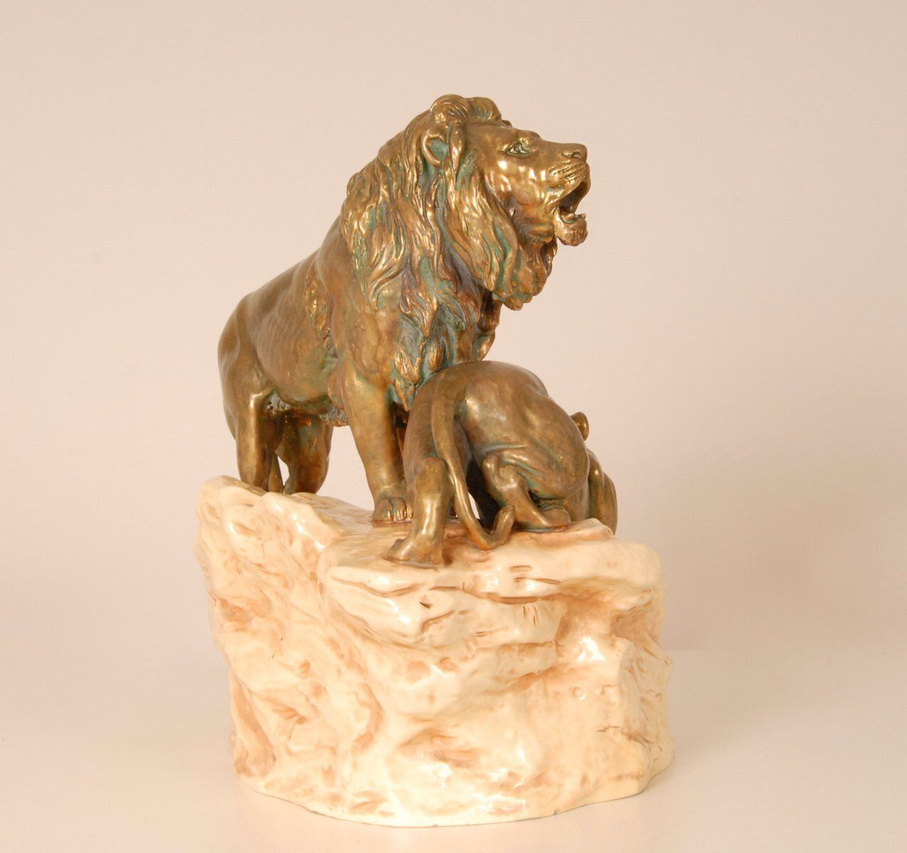 Antique Viennese Porcelain Group Of Lions By Th. Schoop photo vinterior