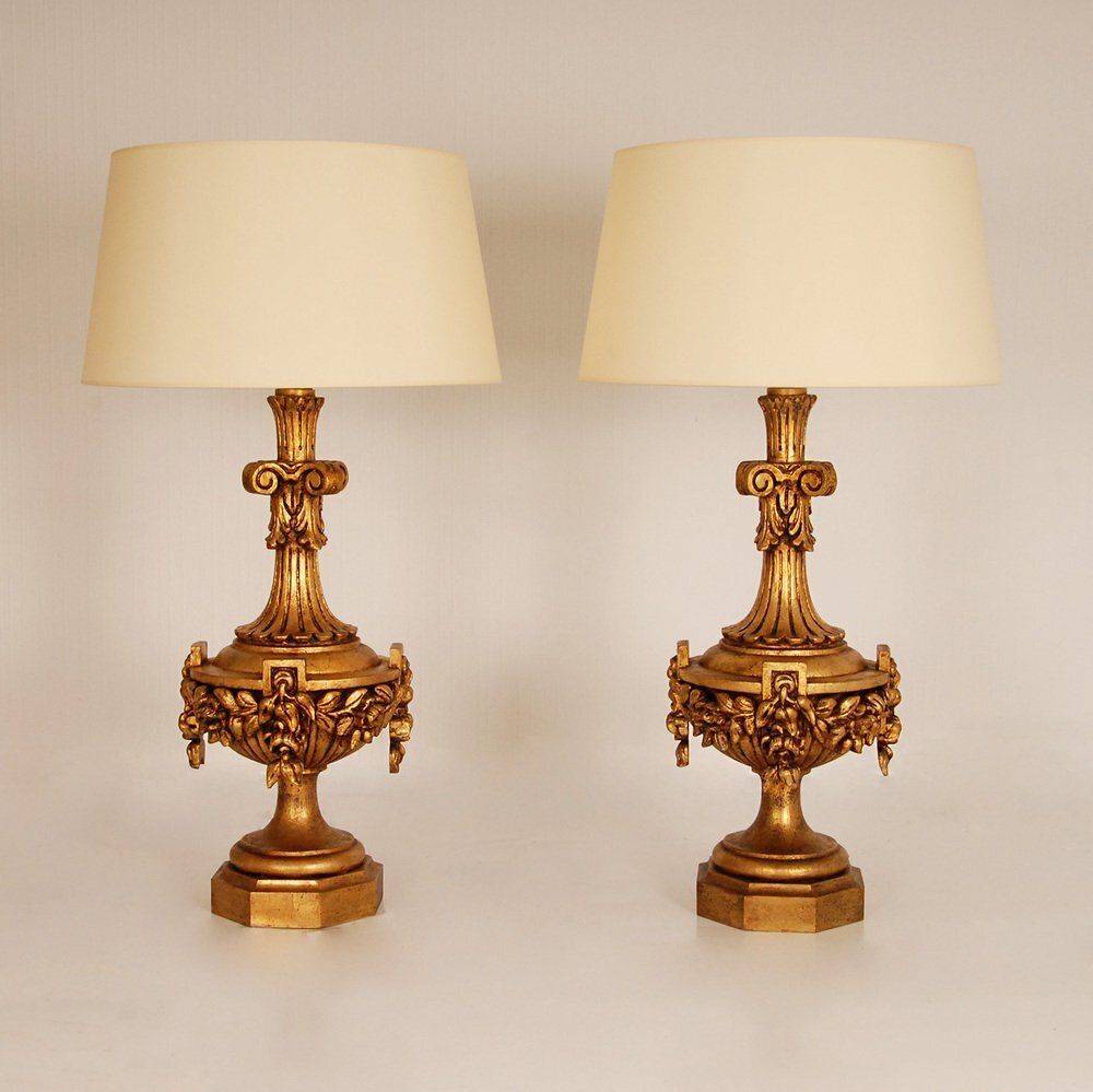 Neoclassical Italian Lamps In Carved Gold Giltwood, Set Of 2
