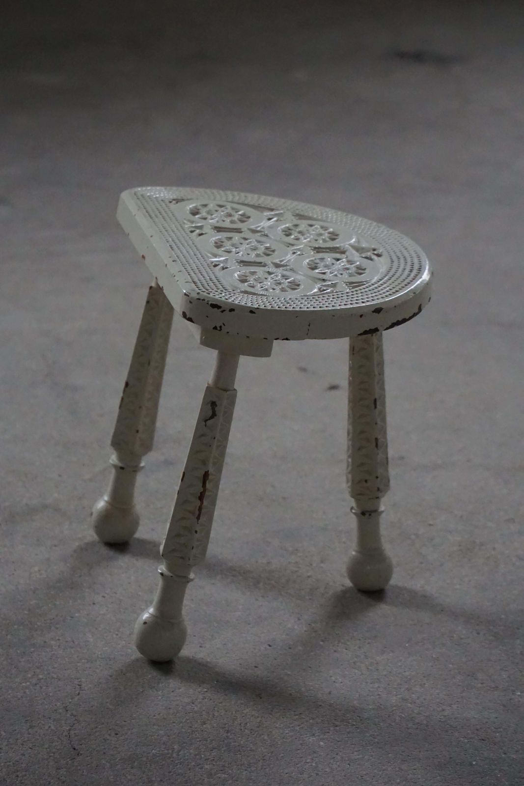 Early Danish 20th Century, Wooden Tripod Stool With Carved Details, 1930s photo vinterior