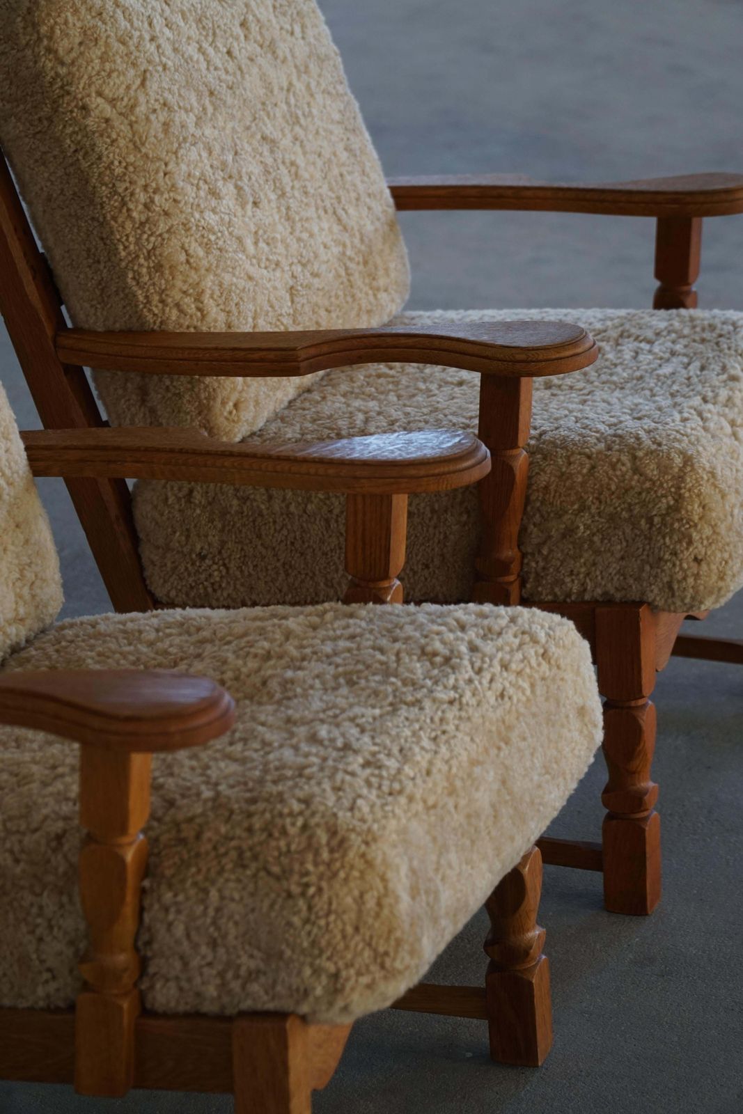 Furniture Danish Modern, Pair Of Lounge Chairs In Oak & Lambswool, Henning Kjærnulf, 1960s photo