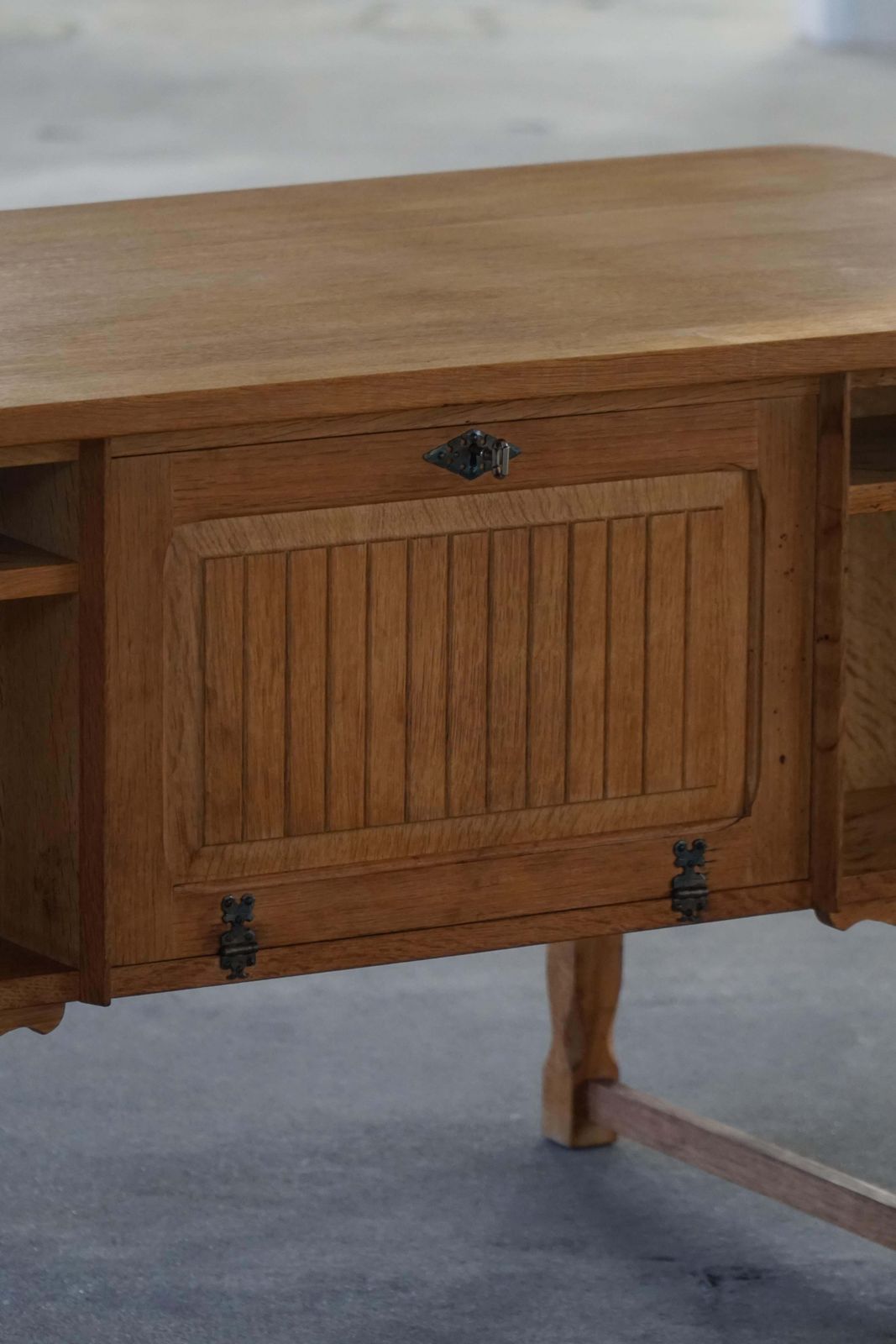 Mid 20th Century, Freestanding Oak Desk By Henning Kjærnulf, Denmark, 1960s photo vintage
