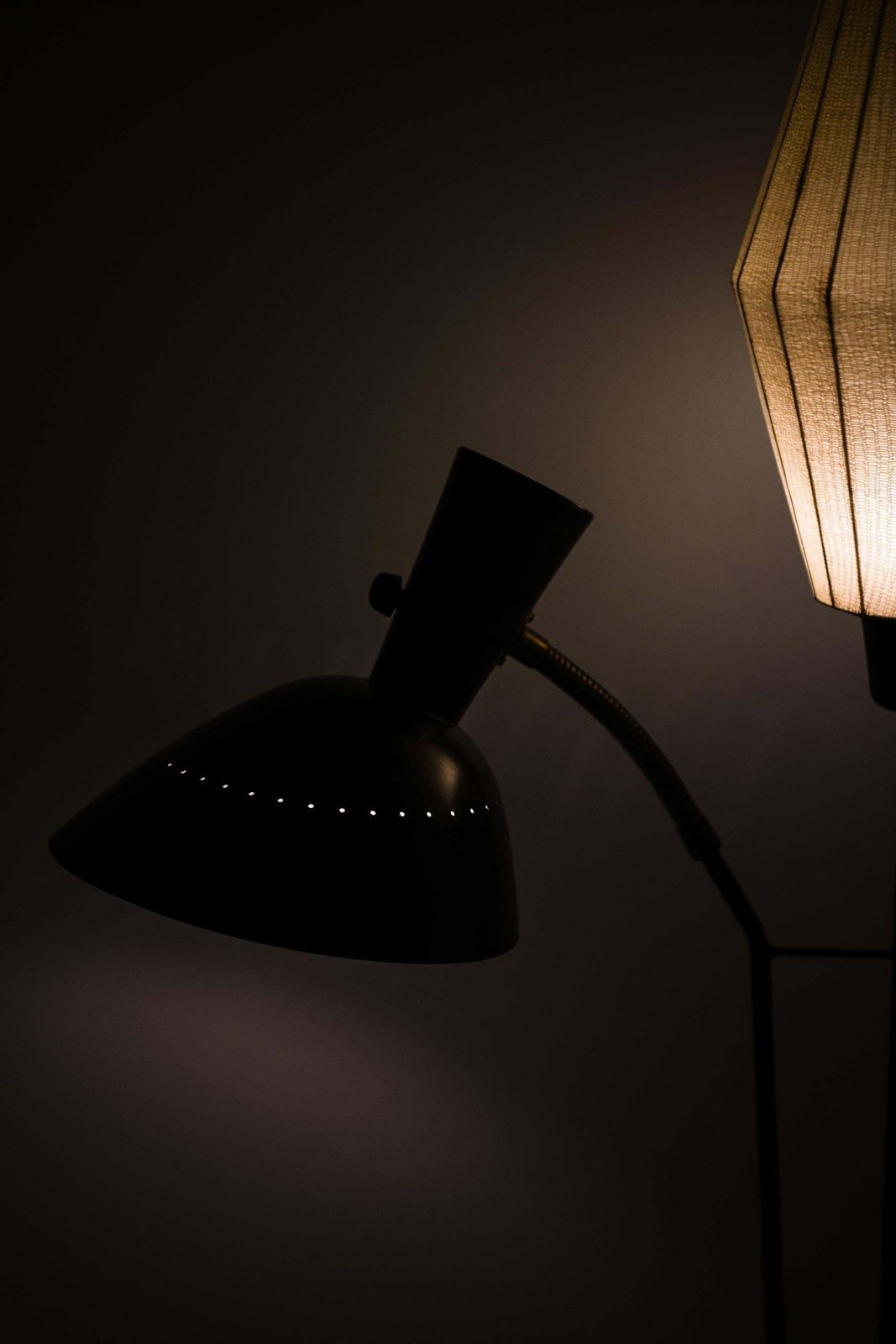 Rare Floor Lamp With Black Lacquered Metal Structure By Hans Bergström, 1950s photo Lighting