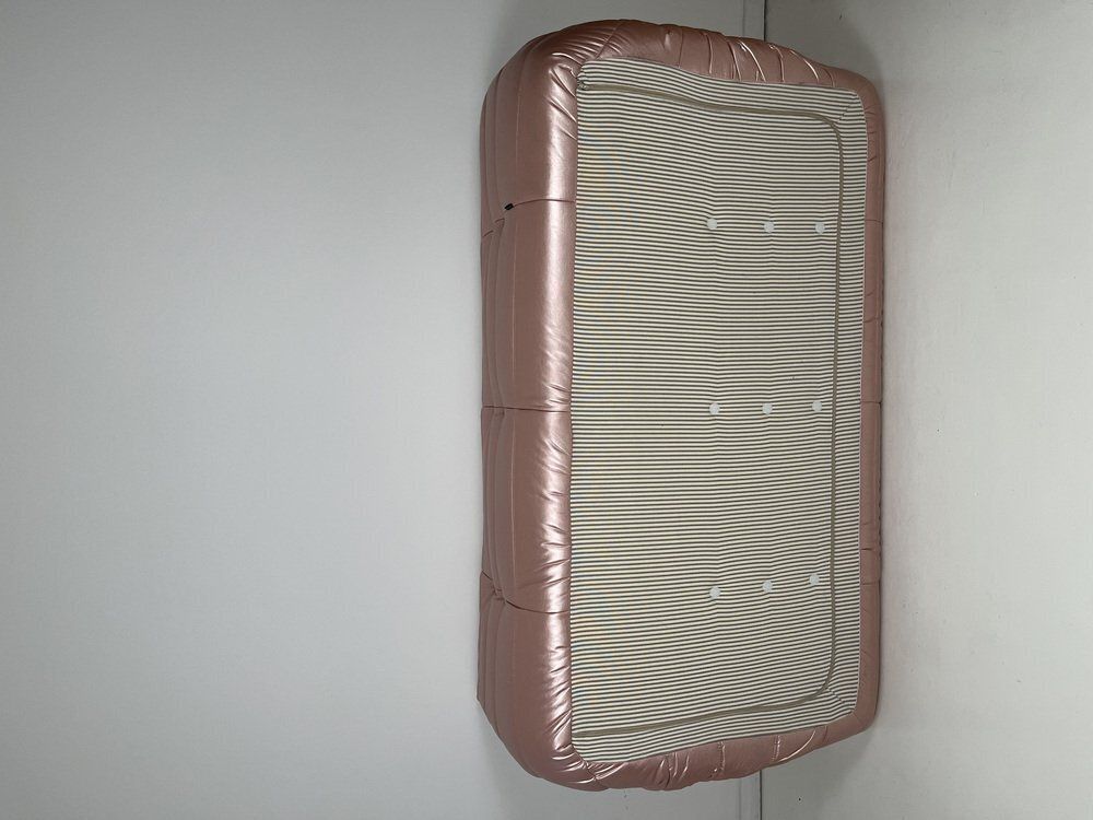 Pink Togo 3 Seater Sofa By Michel Ducaroy For Ligne Roset photo 2608.0
