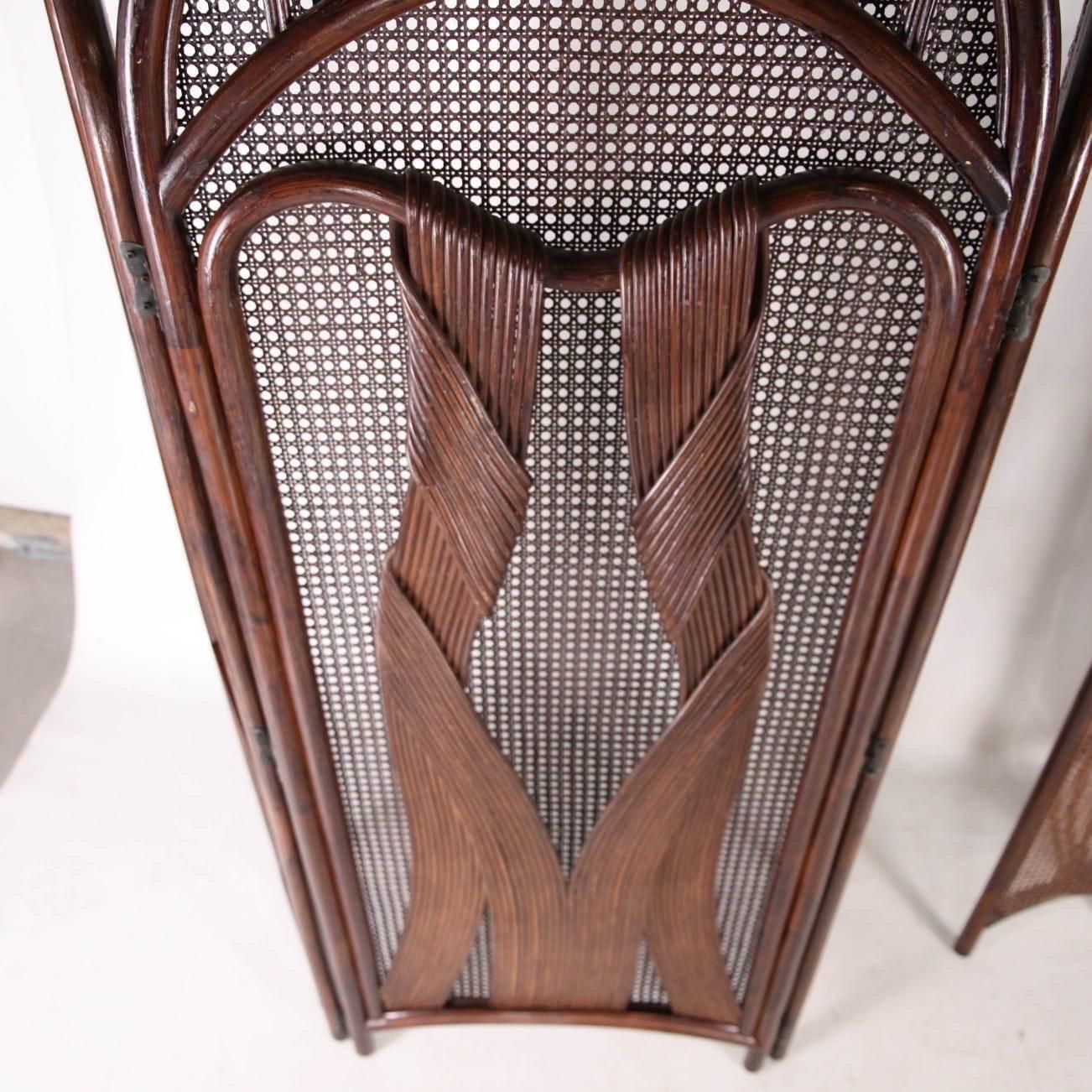 photo vinterior Pair Of Rattan Folding Screens