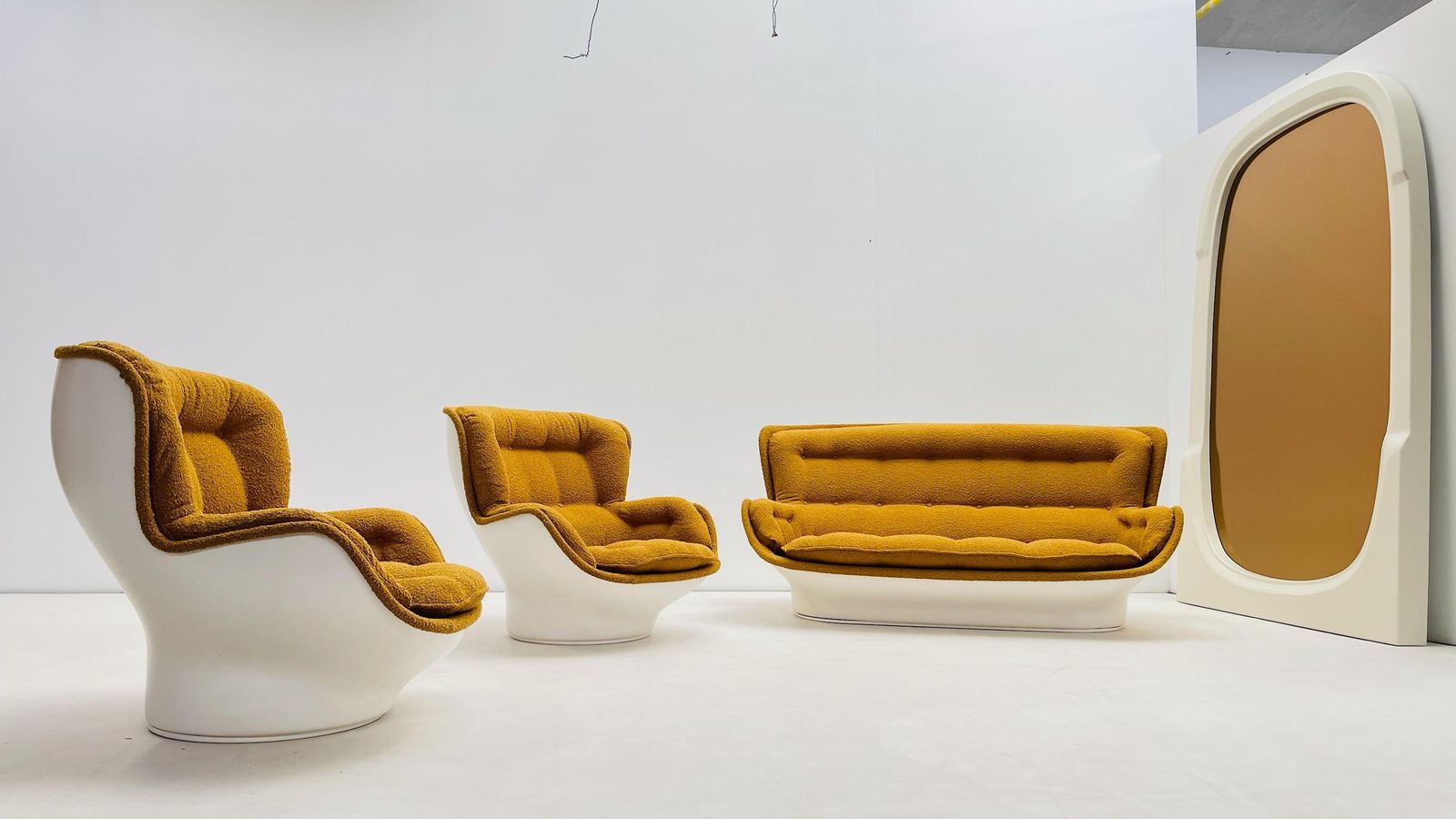 'Karate' Set By Michel Cadestin For Airborne, France 1970's photo furniture