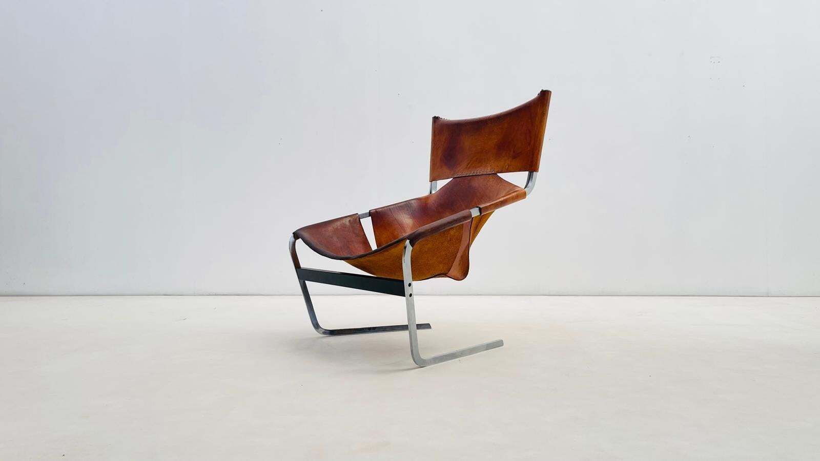 'F444'  Leather Lounge Chair By Pierre Paulin For Artifort photo for sale