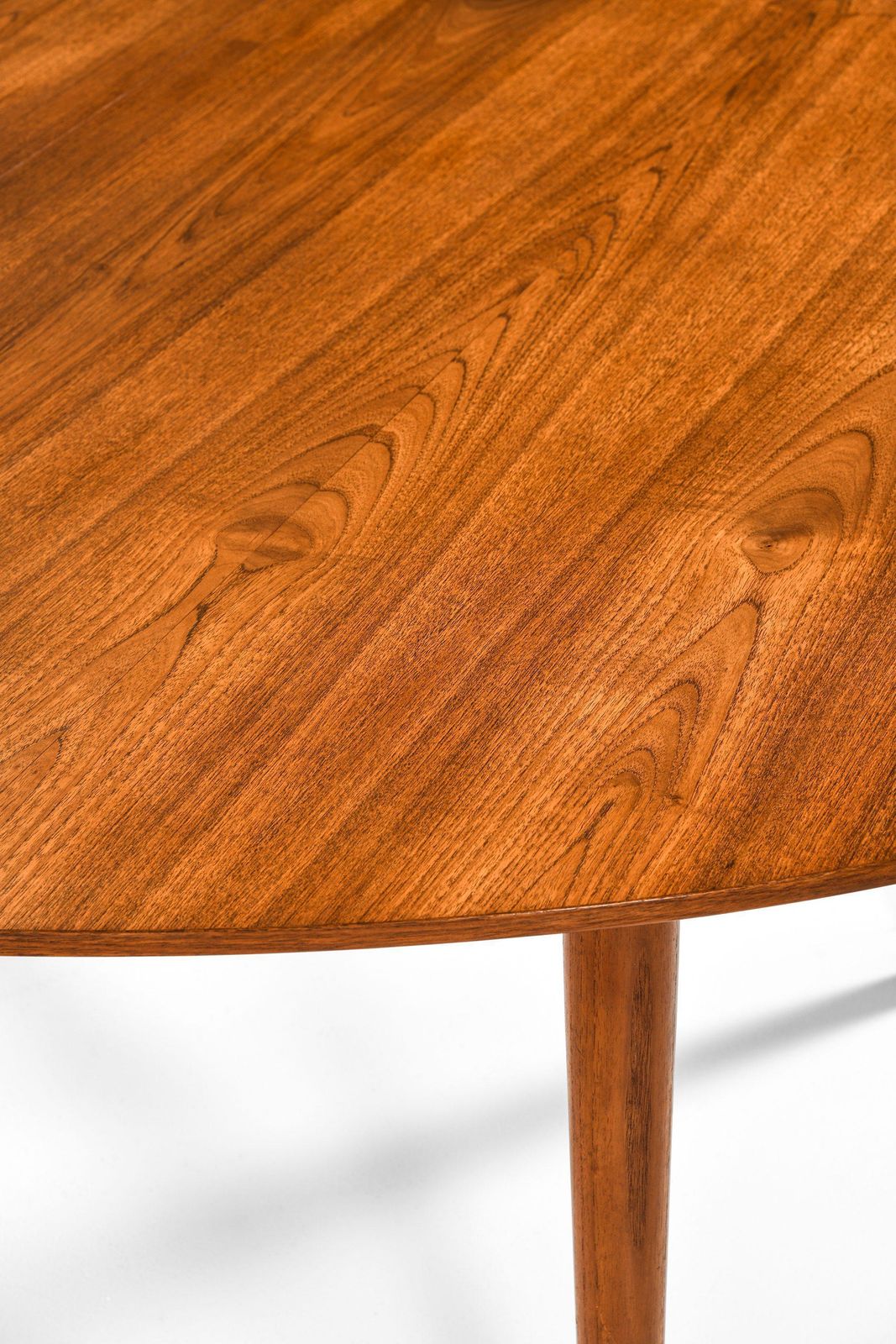 photo furniture Dining Table In Teak By Finn Juhl, 1950's
