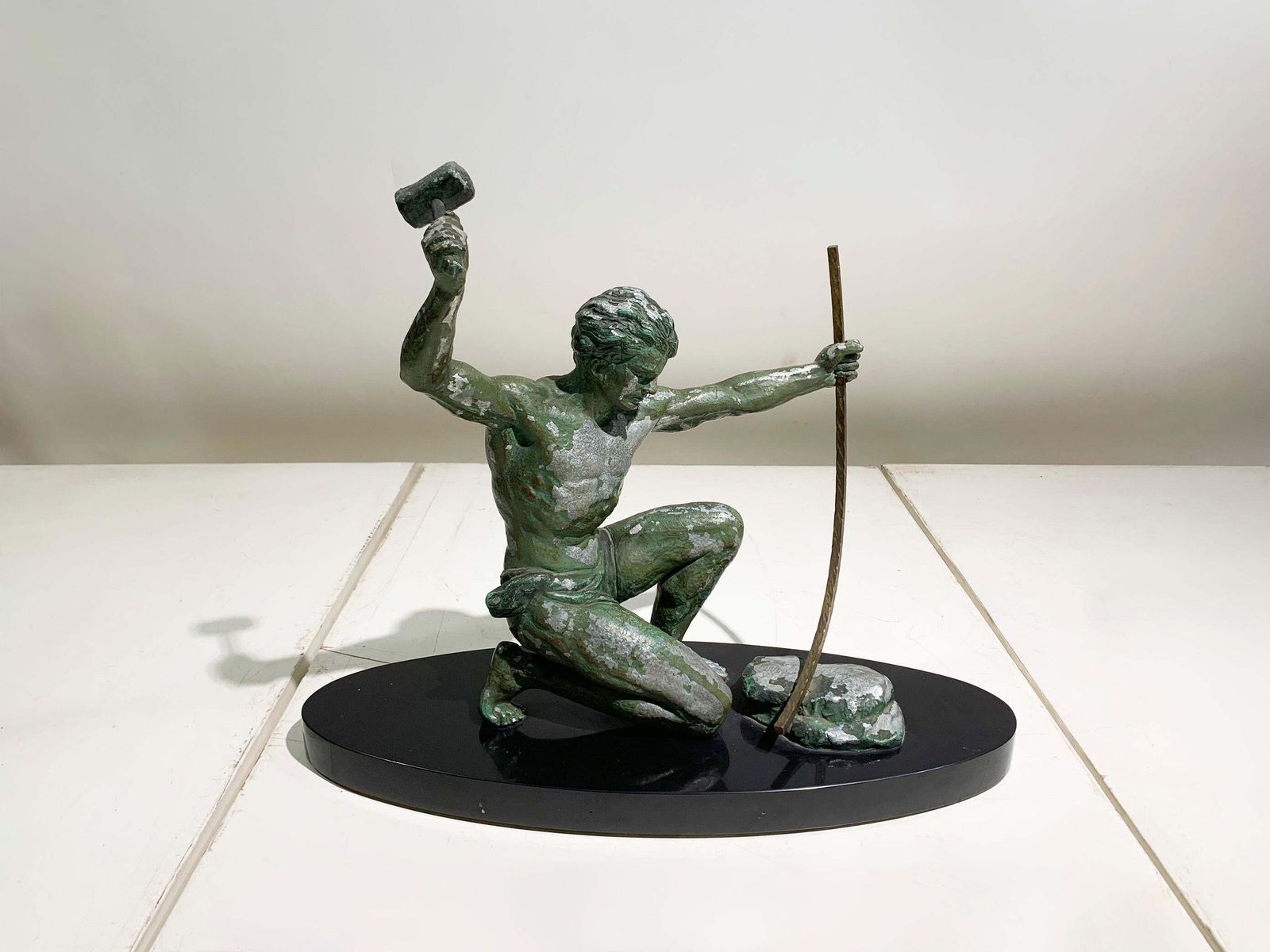 Jean De Roncourt Art Deco "The Blacksmith" Sculpture Engraved "G. Hervor", 1930s photo Art