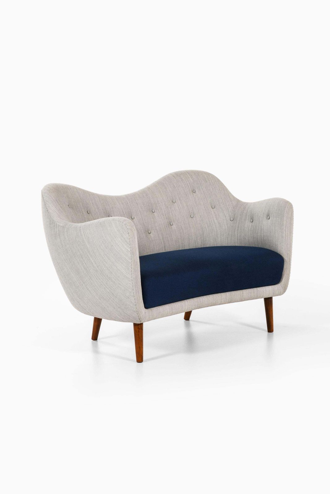Sofa In Stained Beech Legs And Reupholstered By Finn Juhl, 1946 photo vinterior