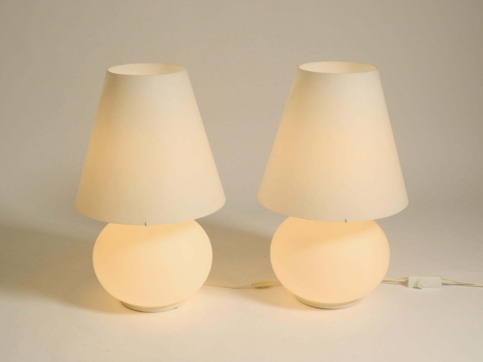 Two Large 1980s Leucos Paralume Table Lamps, Made In Italy  Height 73 Cm  28.7 photo buy