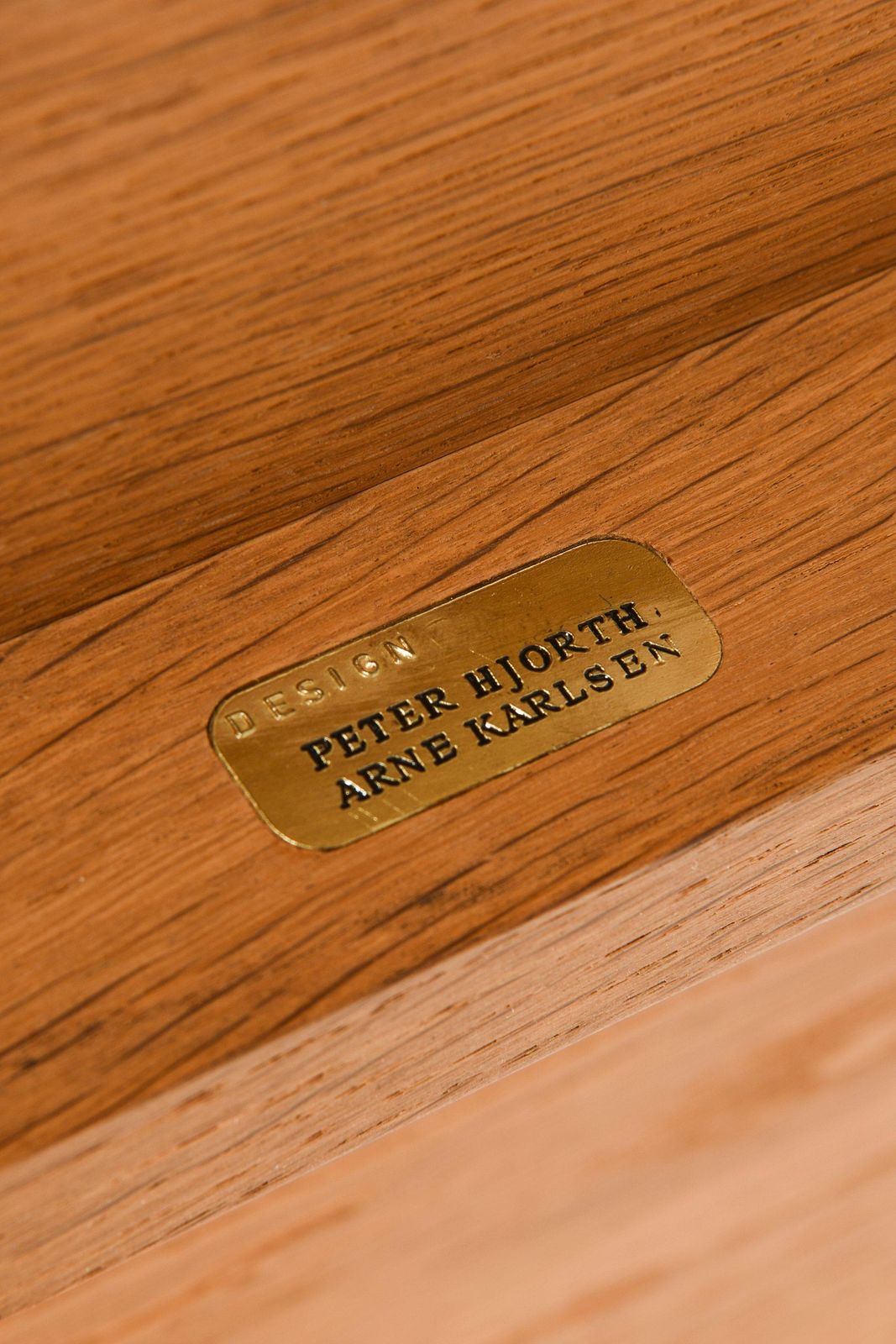 Coffee Table In Oak And Leather By Peter Hjorth & Arne Karlsen photo vinterior