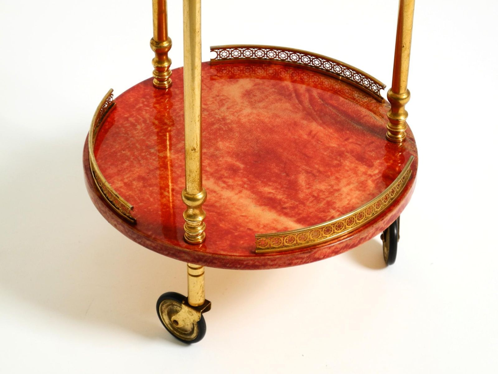 1233.0 Round, Small 1960s Aldo Tura Serving Or Bar Trolley In Red Goatskin Leather photo