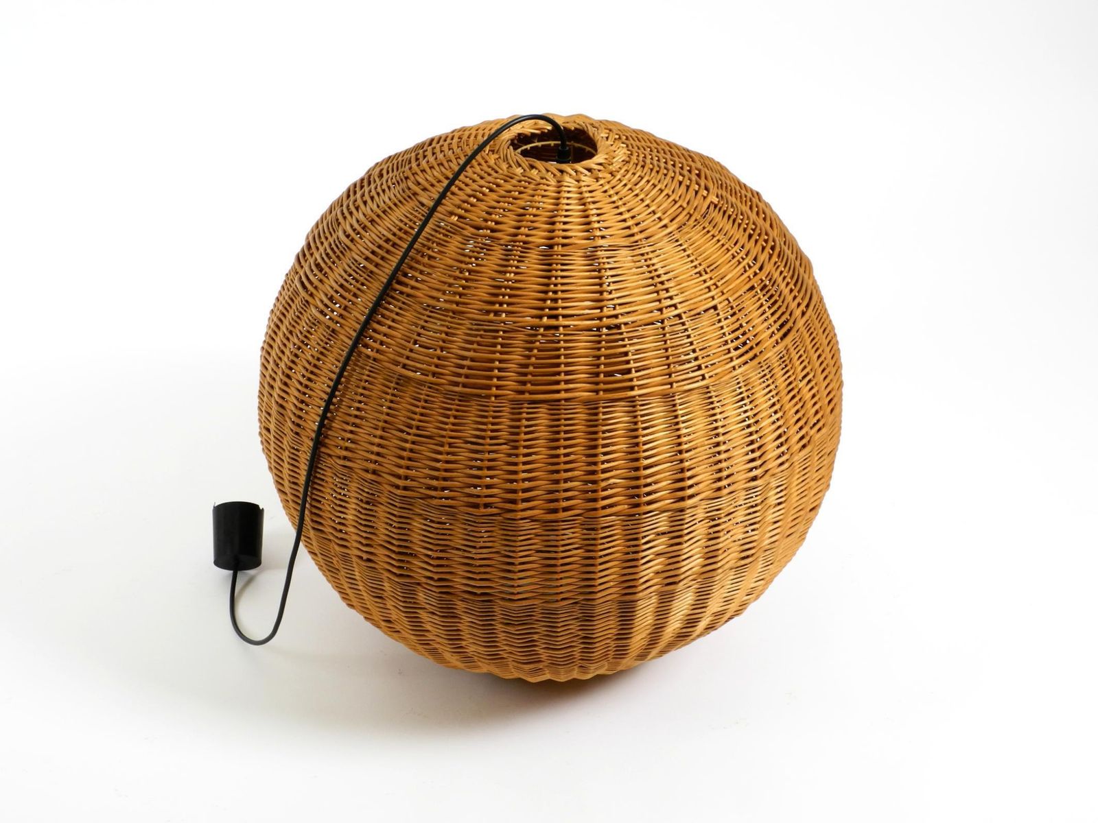 Original Xxl Rattan Ball Pendant Lamp  Mid Century Modern  ø 66 Cm  26" photo vinterior