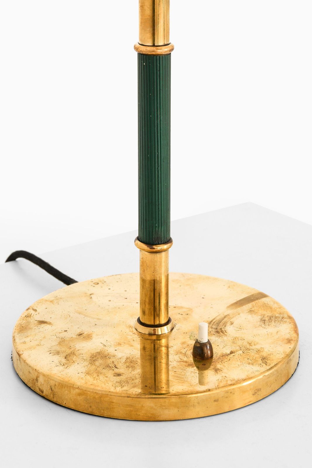 Pair Of Table Lamps In Brass And Vinyl By Vilhelm Lauritzen, 1940's photo 17890.0