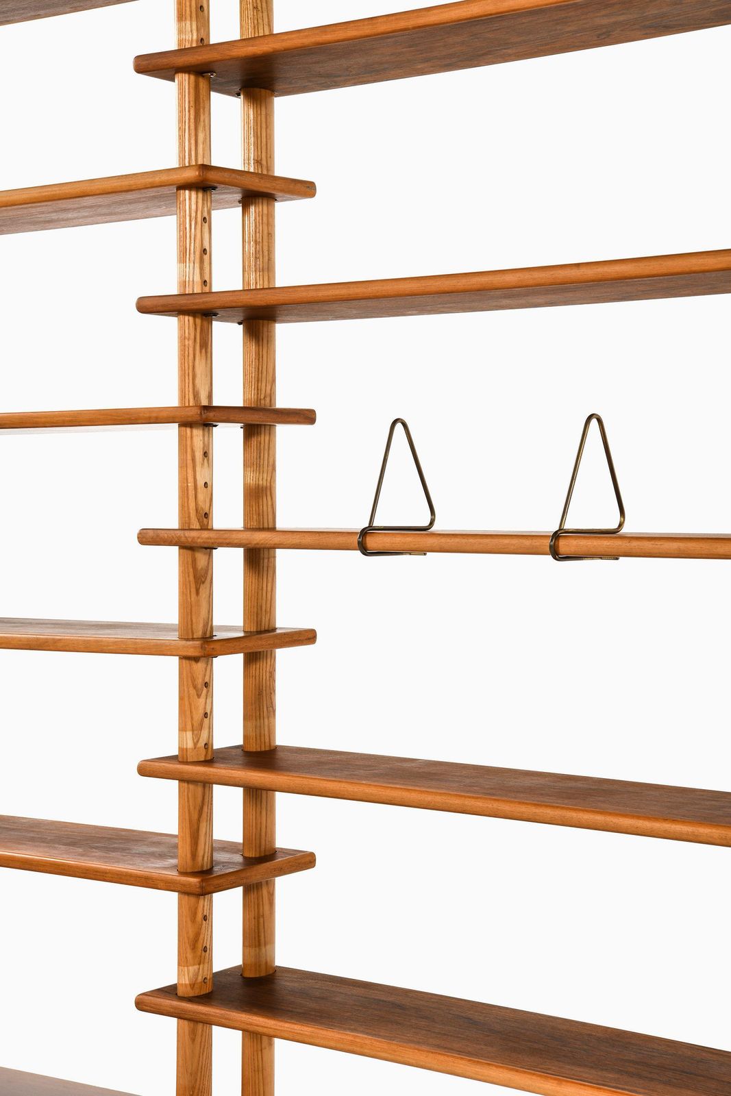 Bookcase In Walnut, Elm, Beech And Brass In The Style Of William Watting, 1950's photo 23257.0