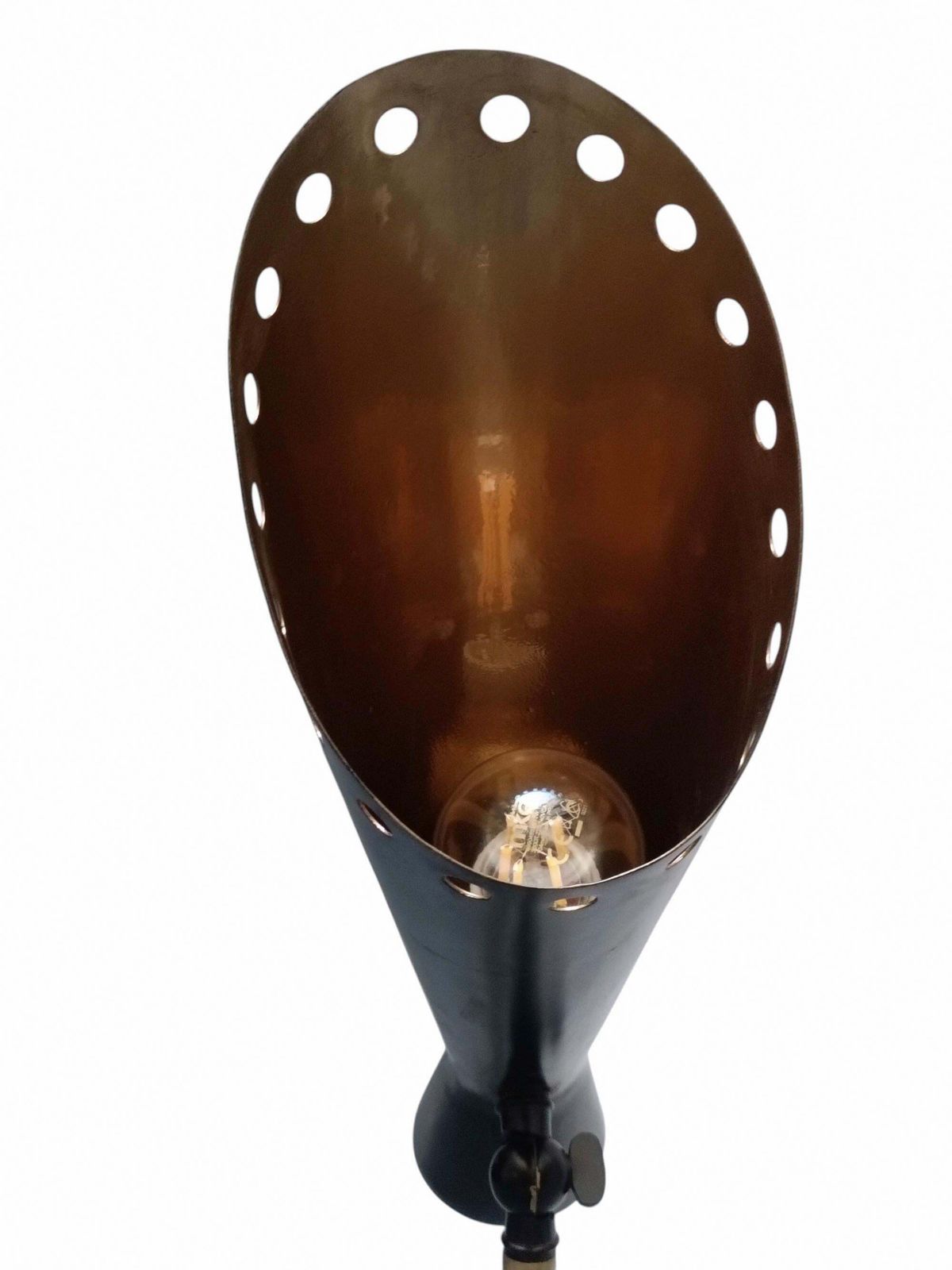 Stilnovo Style Lampada Da Terra Tripode In Ottone Con Paralume Conico In Metallo photo furniture