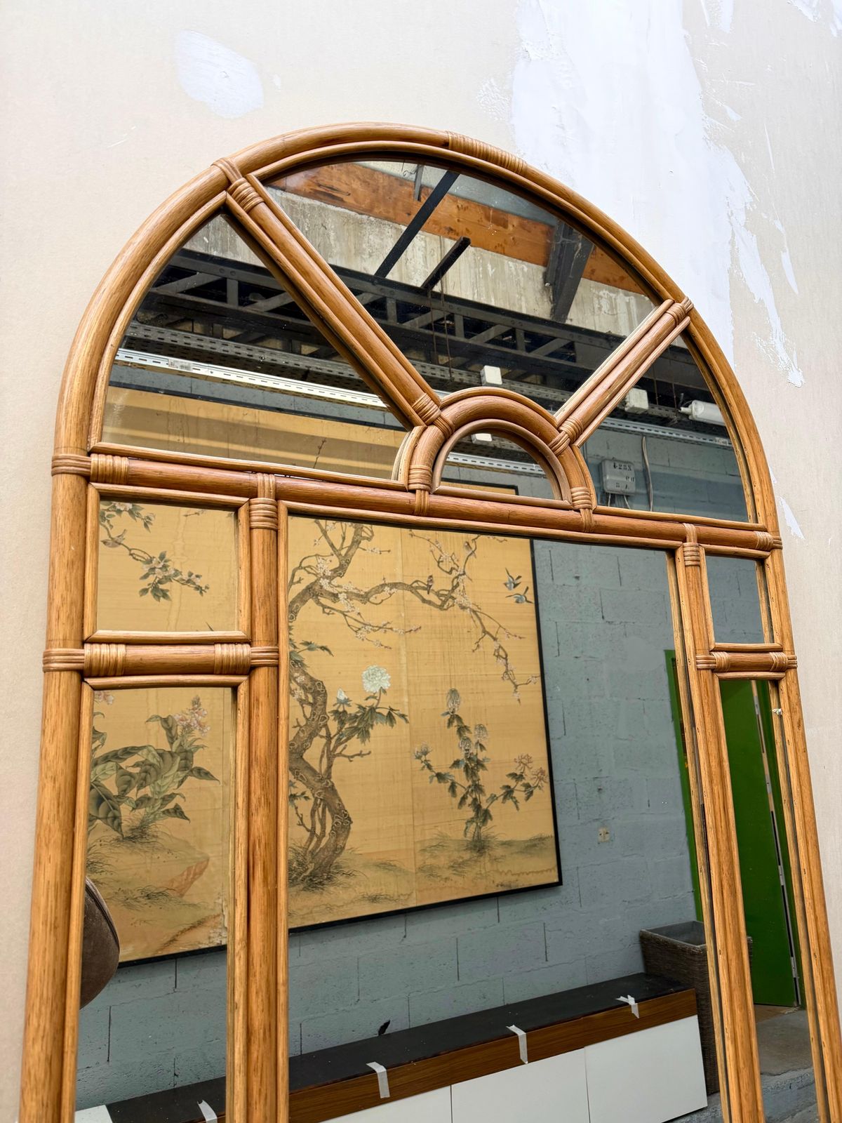 Large Rattan Parclosed Mirror . Italy, 1970s photo vinterior