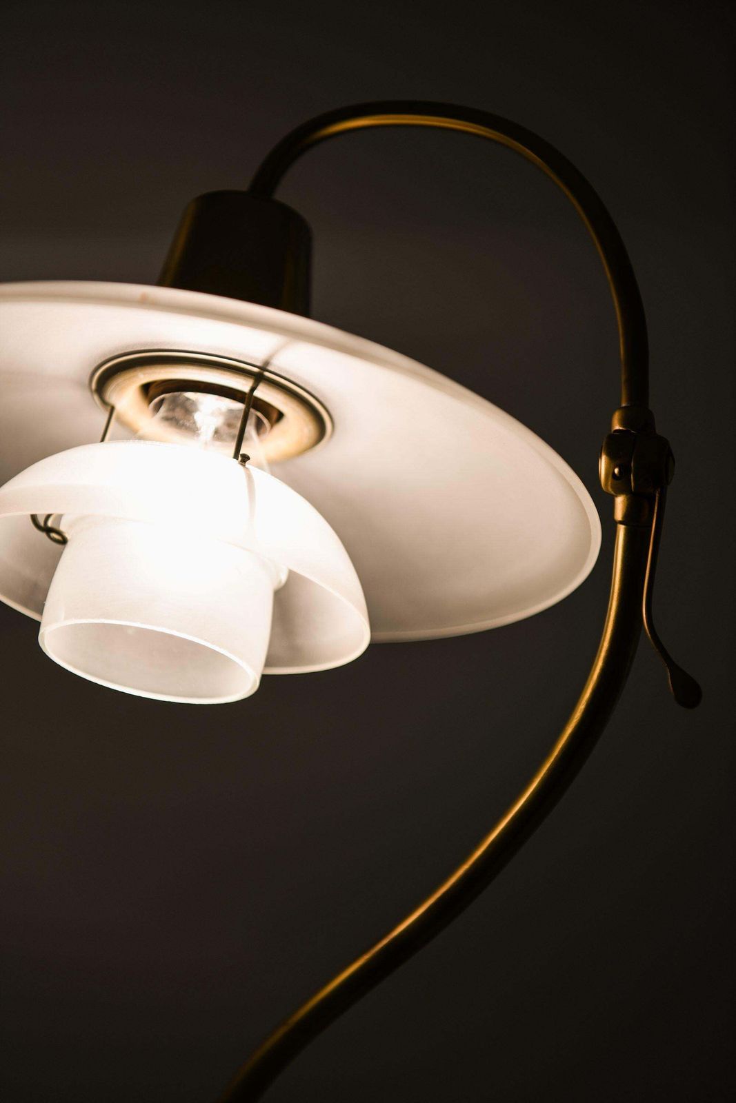 Floor Lamp In Bronze Patinated Brass And Glass Shades By Poul Henningsen, 1940's photo vintage