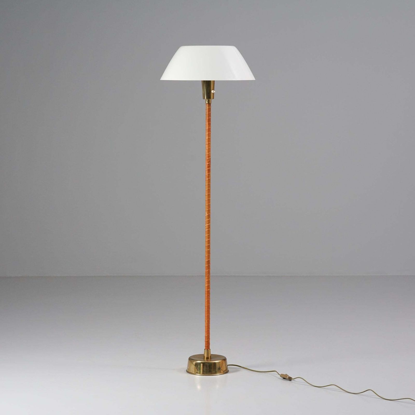 Model Senator/Ihanne Floor Lamp, Lisa Johansson Pape, Orno Oy, 1950s photo furniture