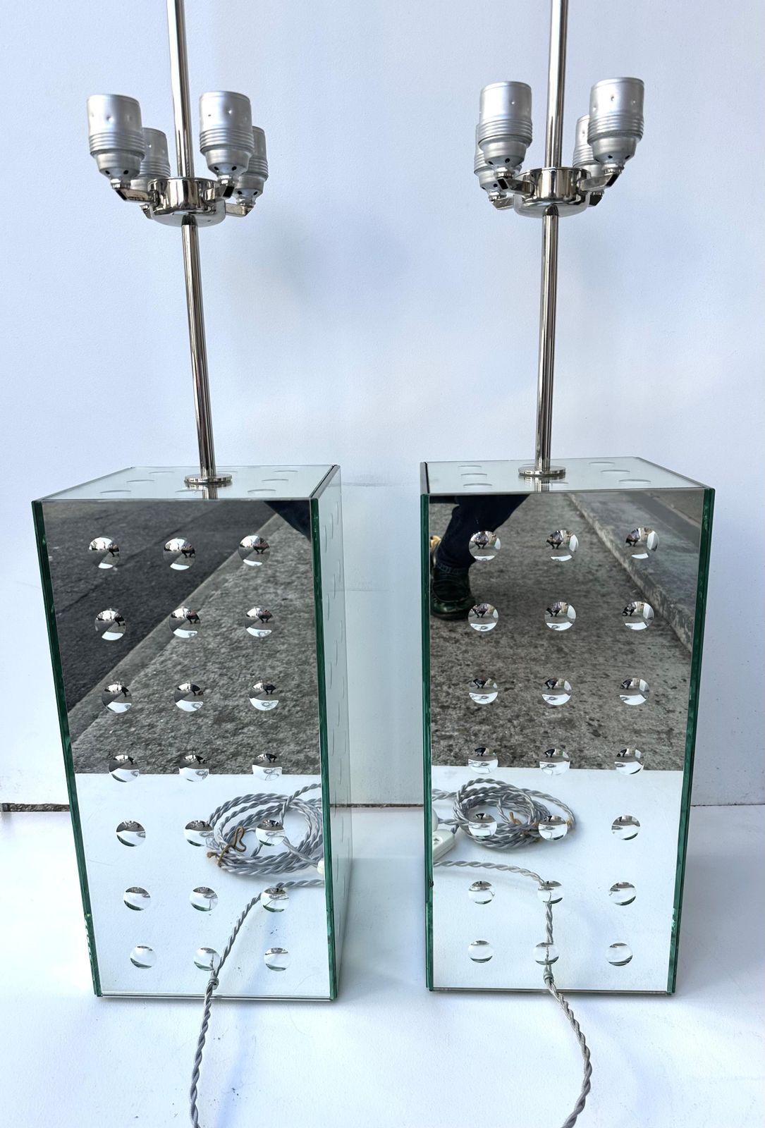 photo furniture Contemporary Pair Of Silver Optical Murano Glass Lamps By Roberto Rida, Italy
