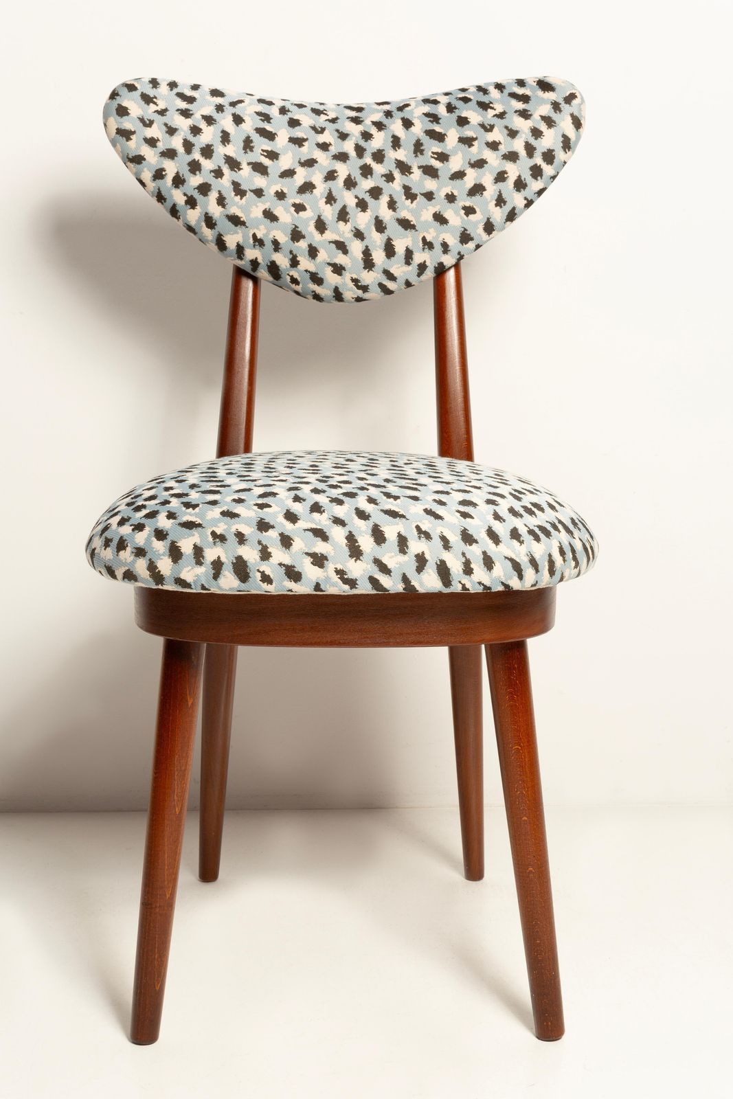 Eight Mid Century Heart Chairs In Blue Leopard By Pierre Frey, Europe, 1960s photo vintage