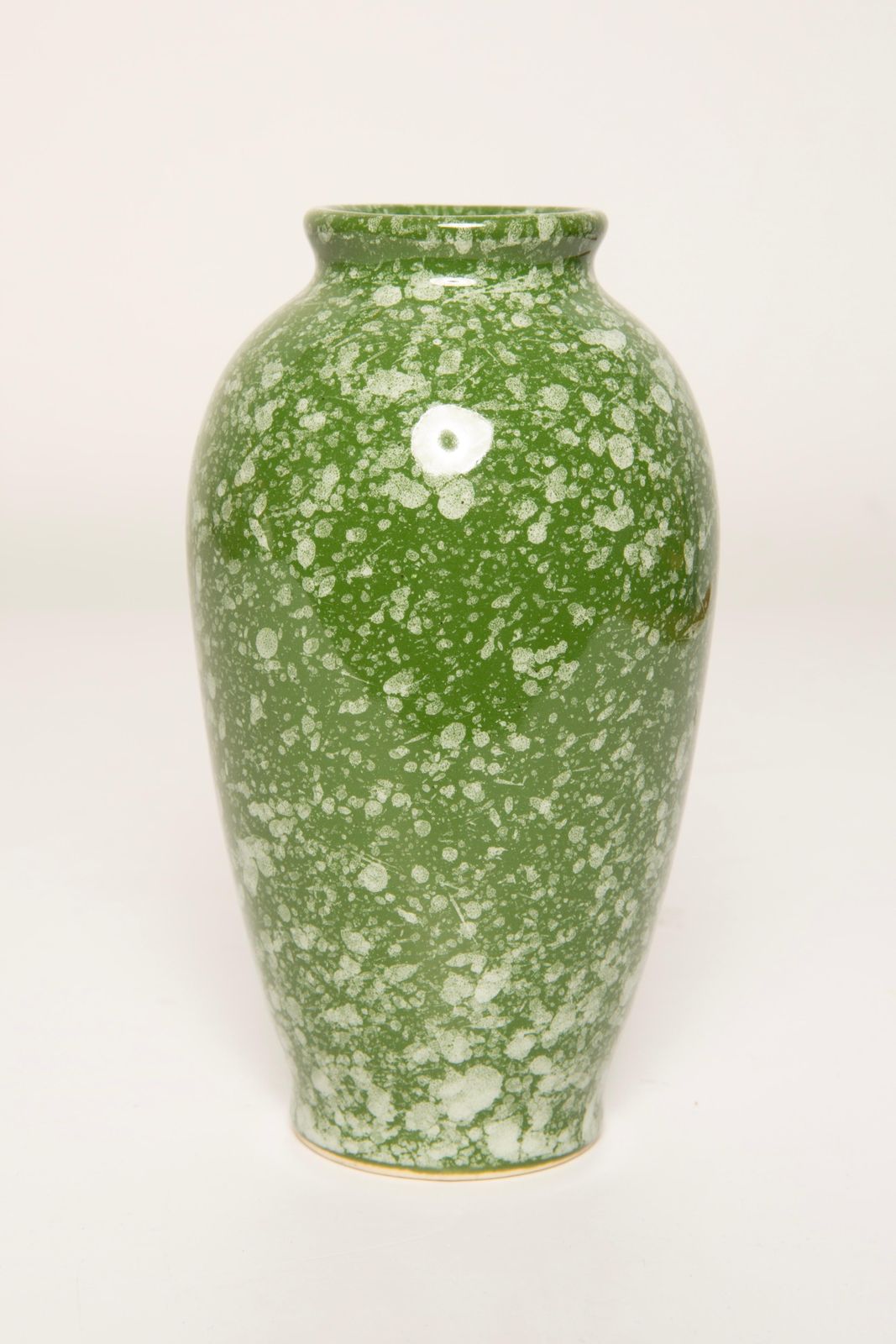 Mid Century Small Green Porcelain Vase, Hand Painted, Europe, 1960s photo vinterior