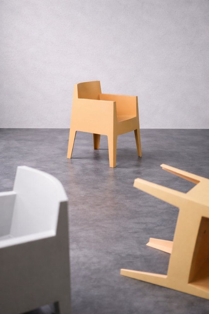 Mid Century Modern Italian Atlantide Toy Plastic Chairs By Philippe Starck For Driade, 1990s, Set Of 4 photo vintage