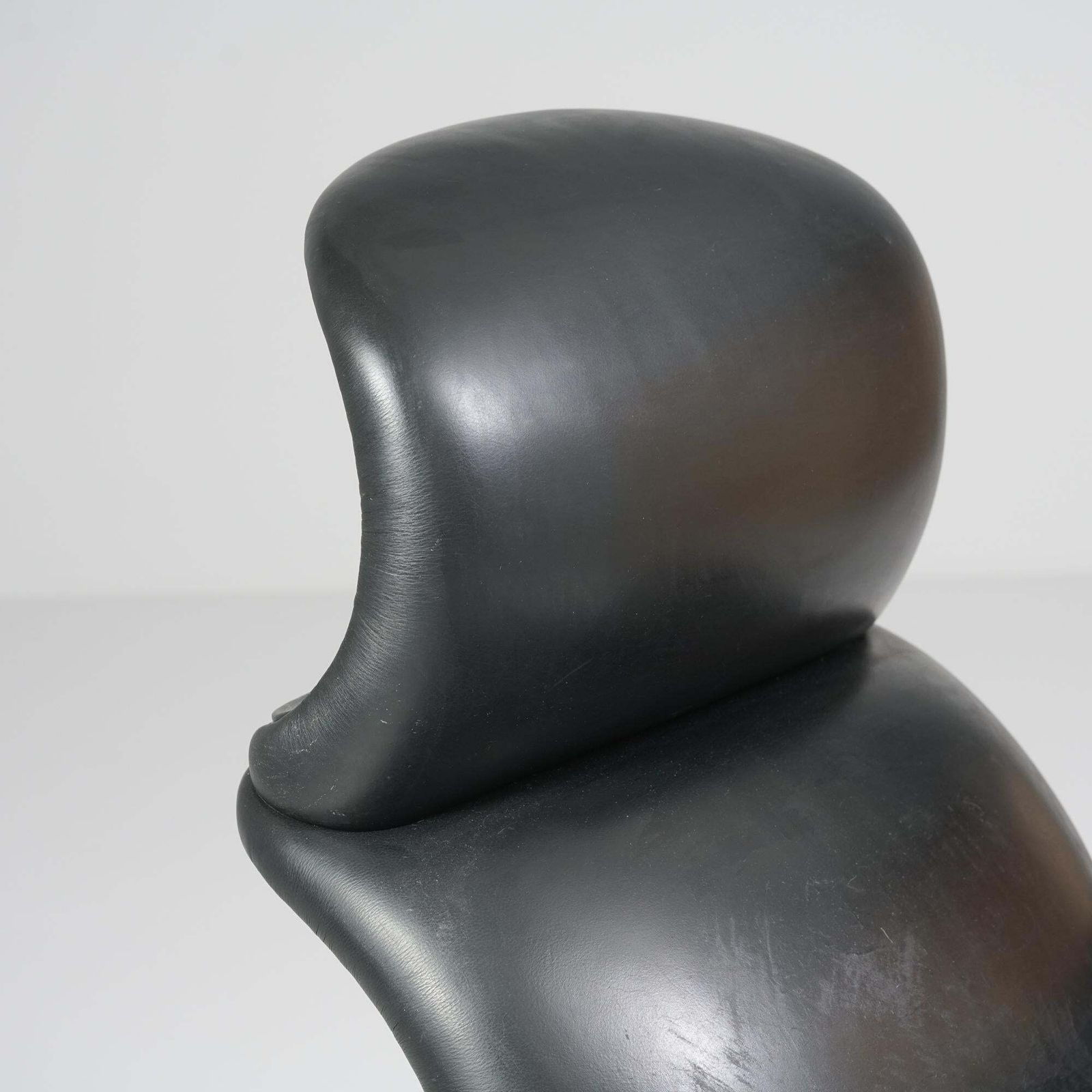 Model Viscontea Armchair, Achille & Pier Catiglioni, Studio Simon, Italy, 1960s photo vinterior