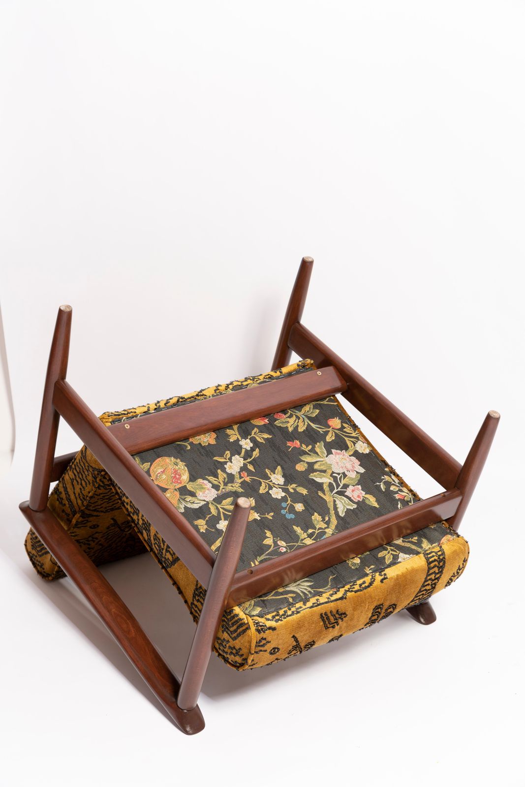photo furniture Pair Of Midcentury Tiger Velvet Armchairs, Gfm 142, Edmund Homa, Europe, 1960s