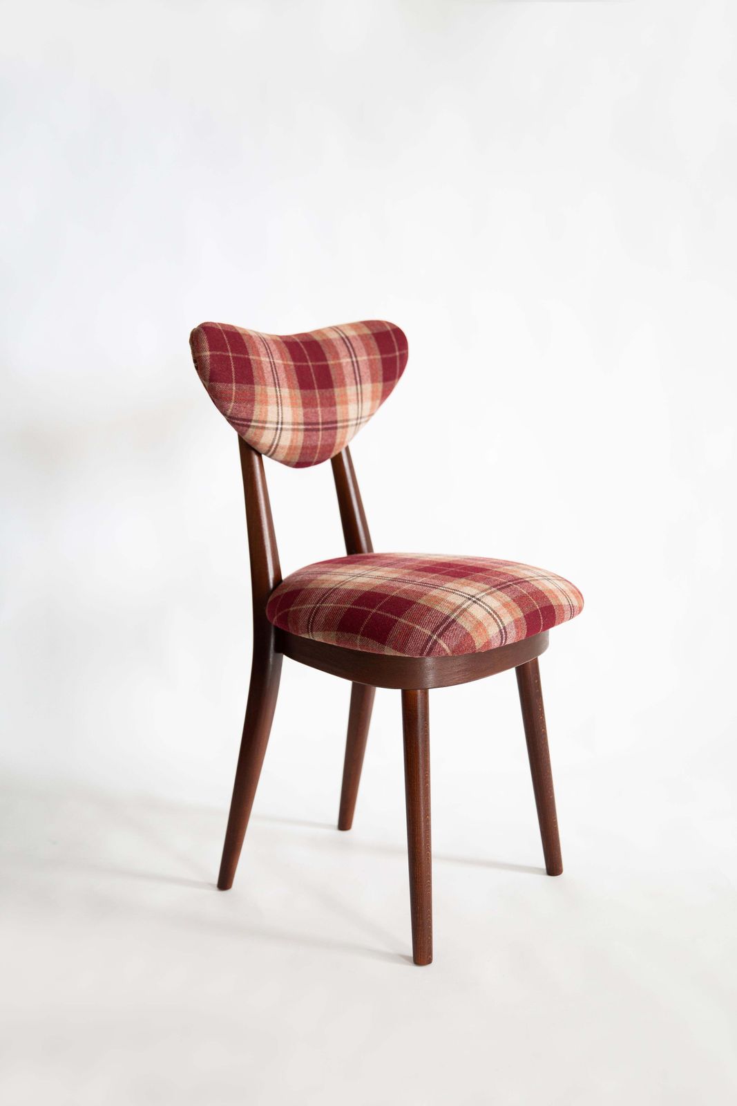 694.0 Mid Century Red Wine Classic Scottish Pattern Heart Chair, Europe, 1960s photo