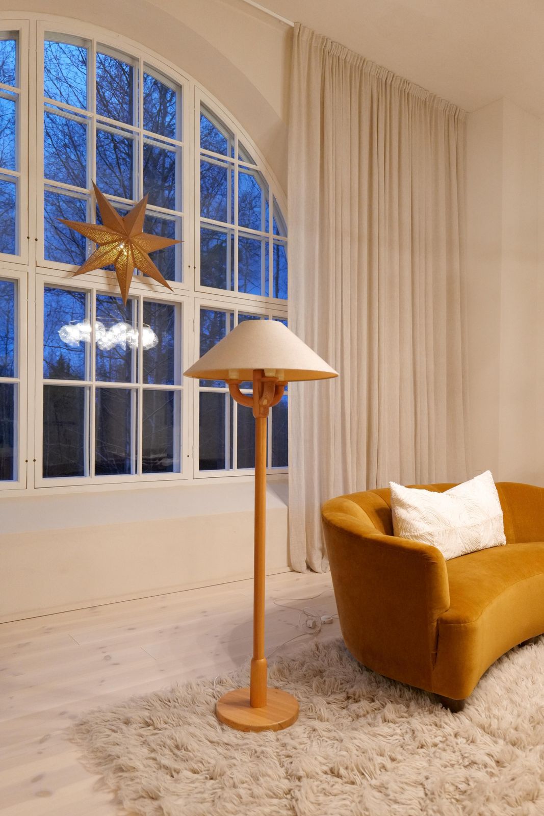 Scandinavian Modern Sculptural Floor Lamps Made In Pine, Sweden 1970s photo vinterior