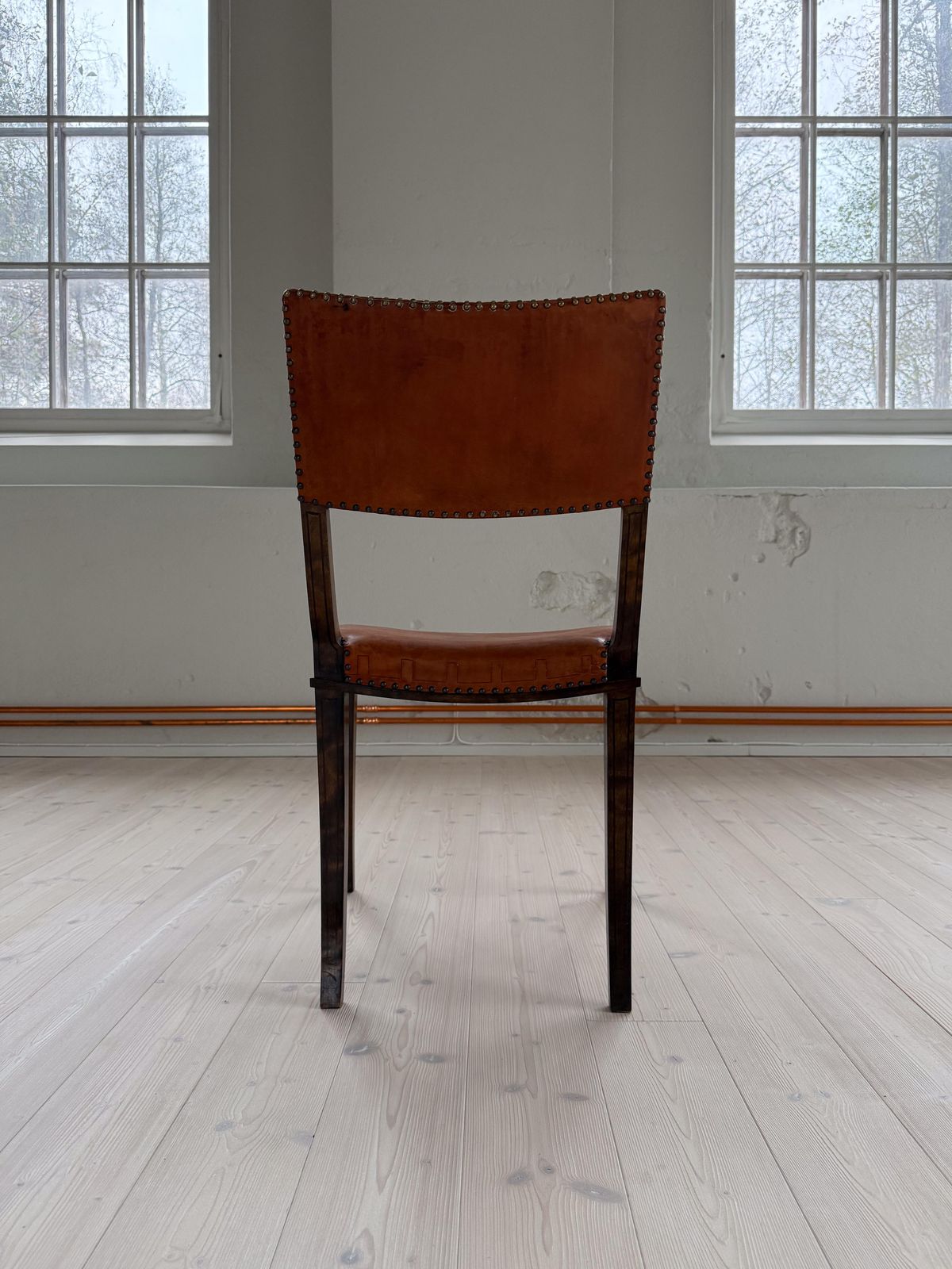 photo vinterior Art Deco Swedish Chair Pine And Leather Carl Bergsten 1929