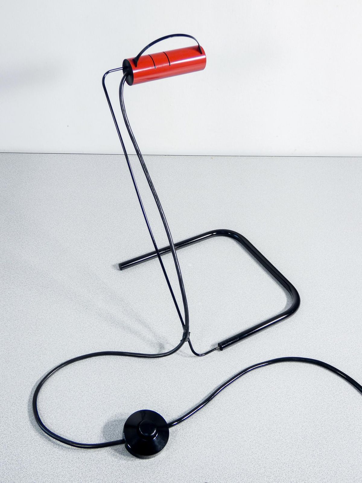 photo for sale Coppia Di Lampade Slalom, Design Vico Magistretti Per Oluce. Italia, Anni 80