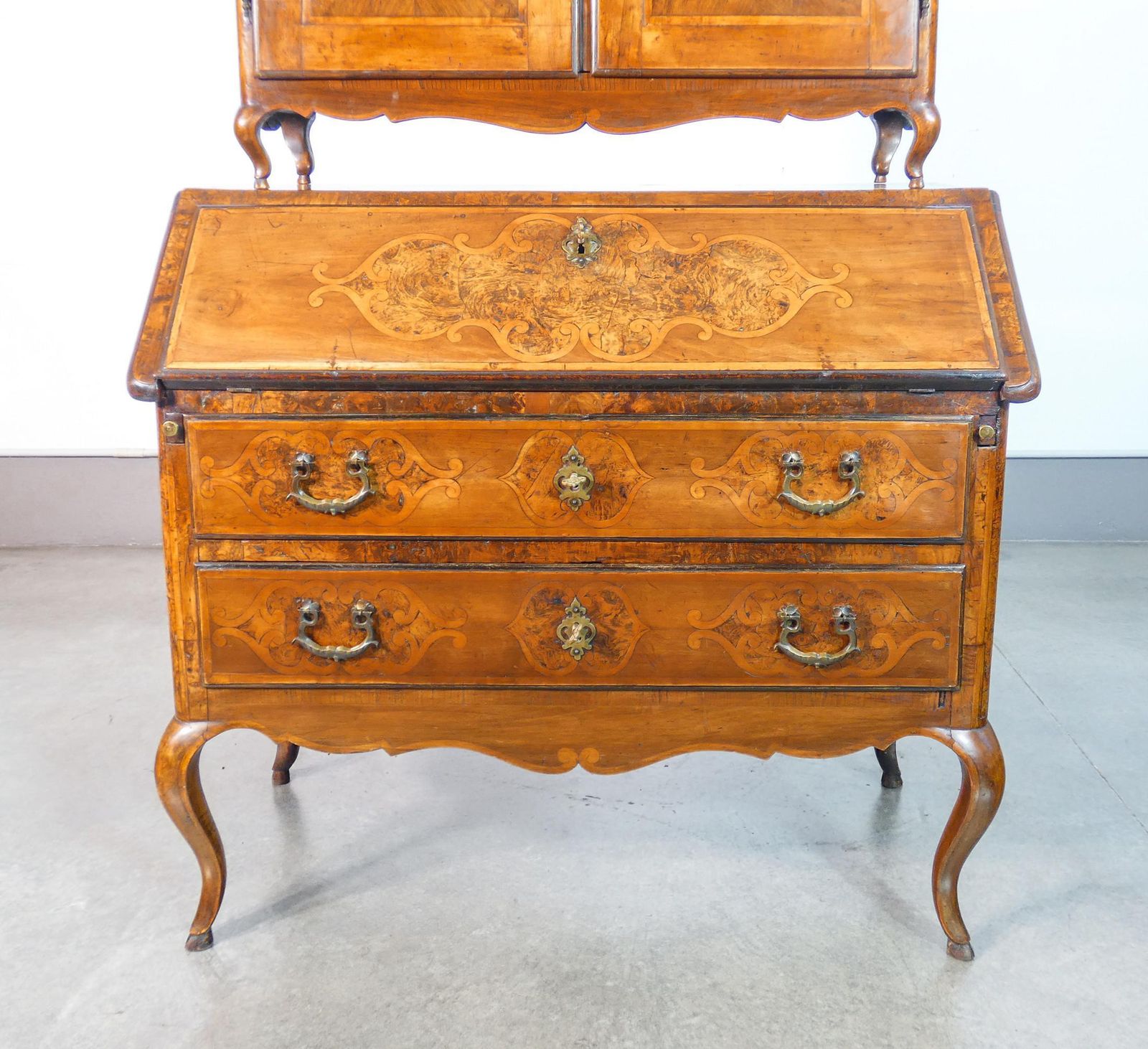 photo for sale Trumeau Secretaire Piemontese Luigi XV, In Legno Intarsiato. XVIII Secolo