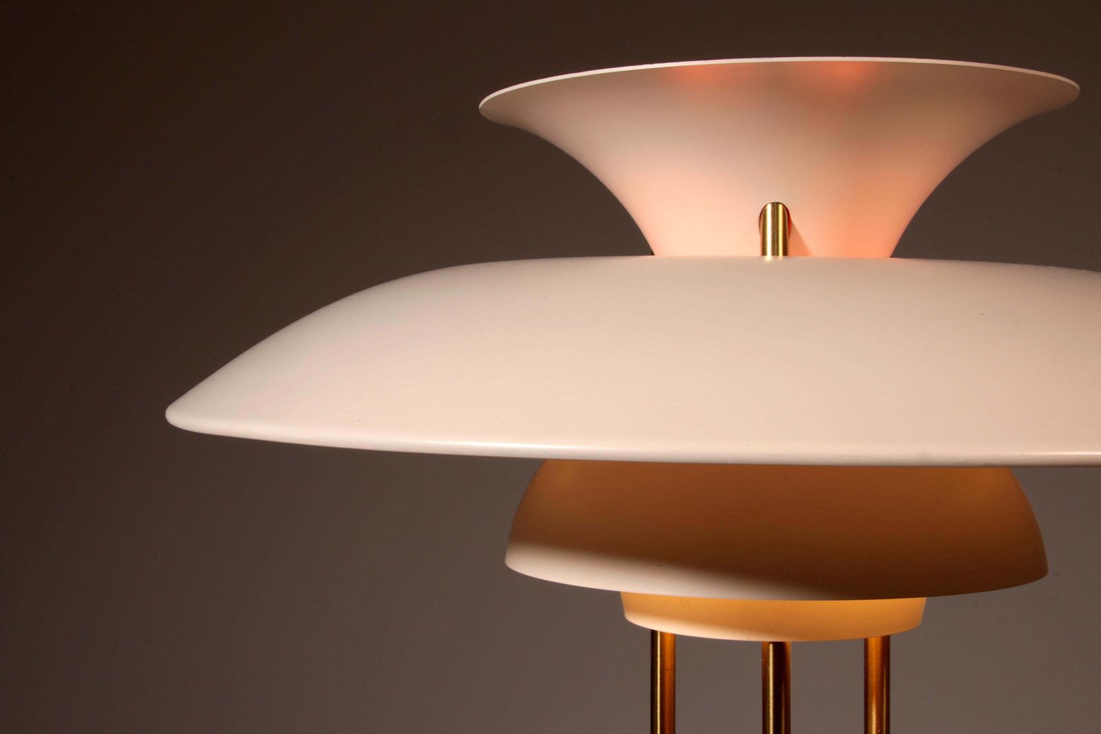Rare Ph 5 Mid Century Modern Table Lamp By Poul Henningsen For Louis Poulsen photo 4375.0