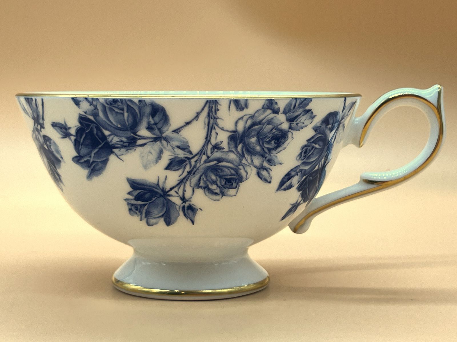 Aynsley China Athens Shape Elizabeth Rose Blue Design Tea Cup & Saucer Duo. photo buy