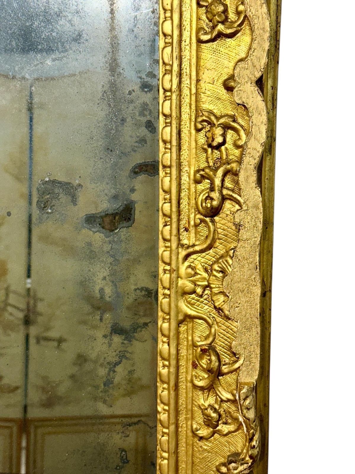 18th Century French Louis XV Giltwood Mirror With Original Mercury Glass photo 3328.0