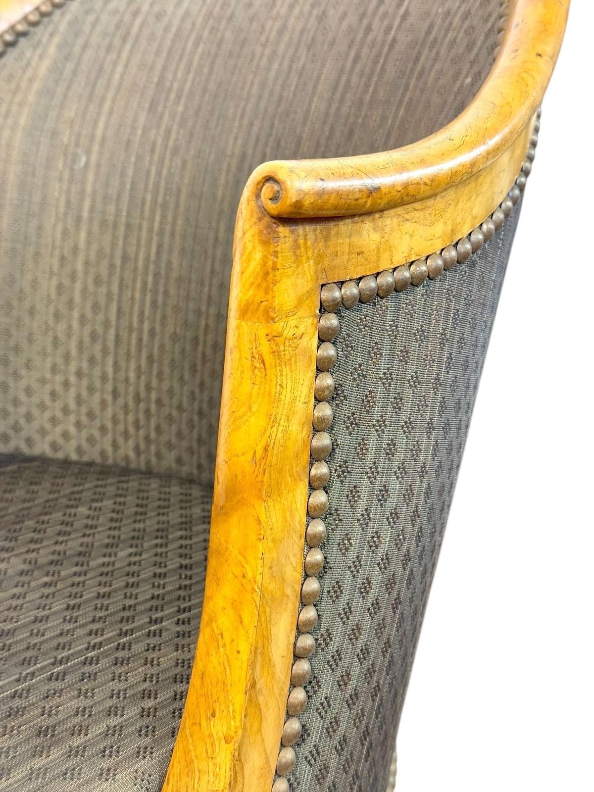 photo vintage Pair Of 19th Century French Empire Style Burl Wood Gondola Armchairs
