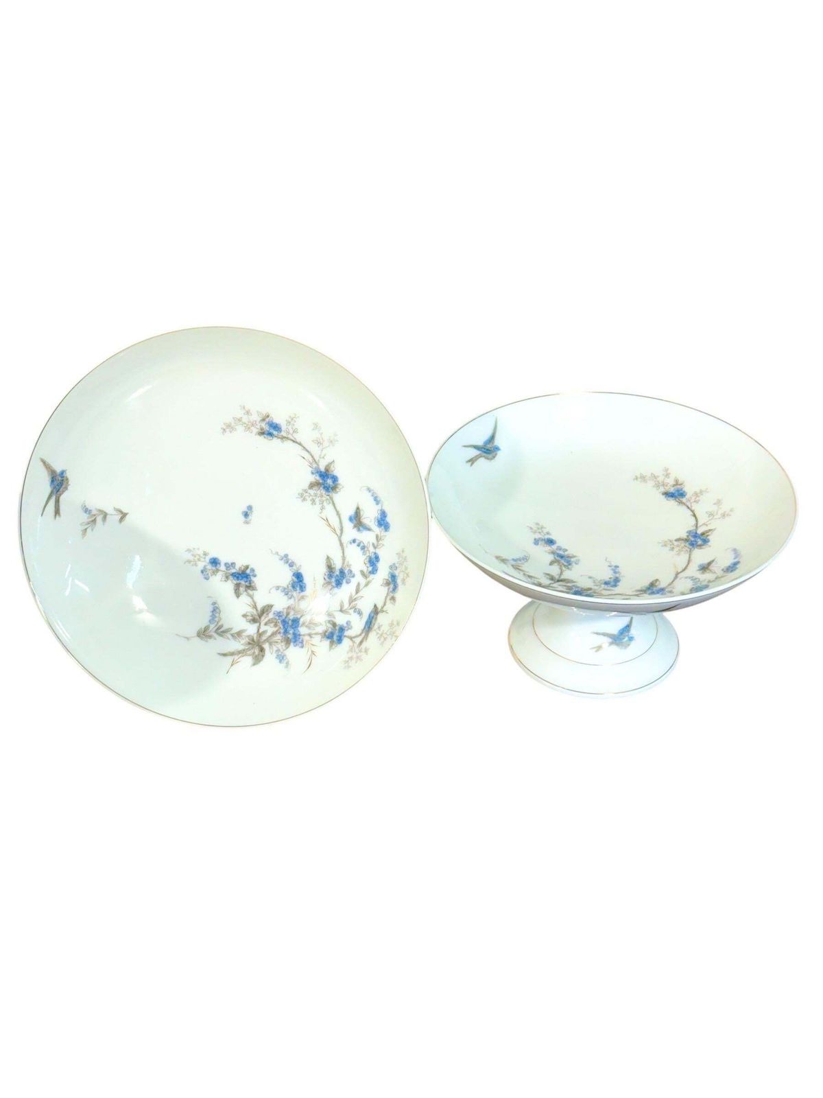 photo vintage Porcelain Dinner Service Of 43 Pieces With Blue Floral And Bird Motifs