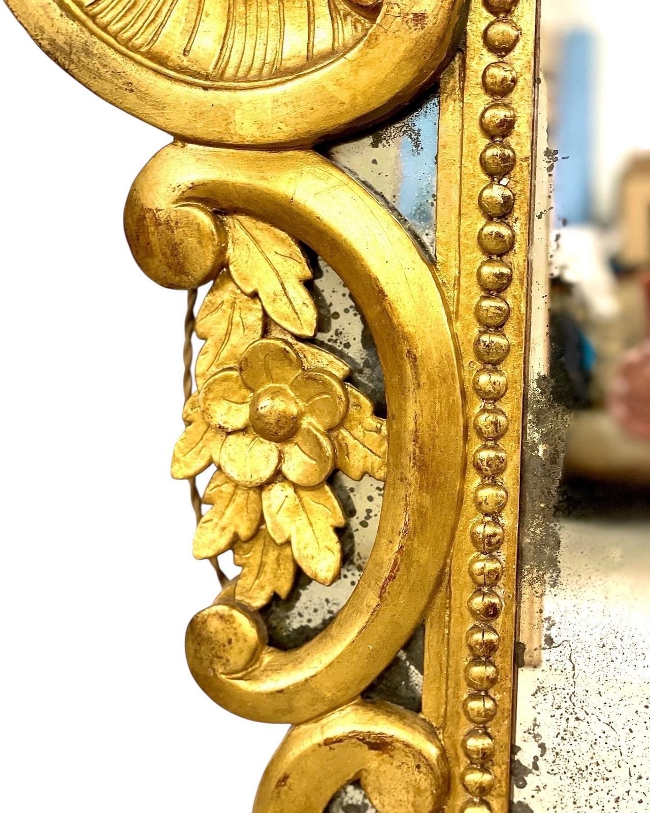 18th Century Rare Giltwood Parcloses Mirror With Wig Stand Arm photo 4496.0