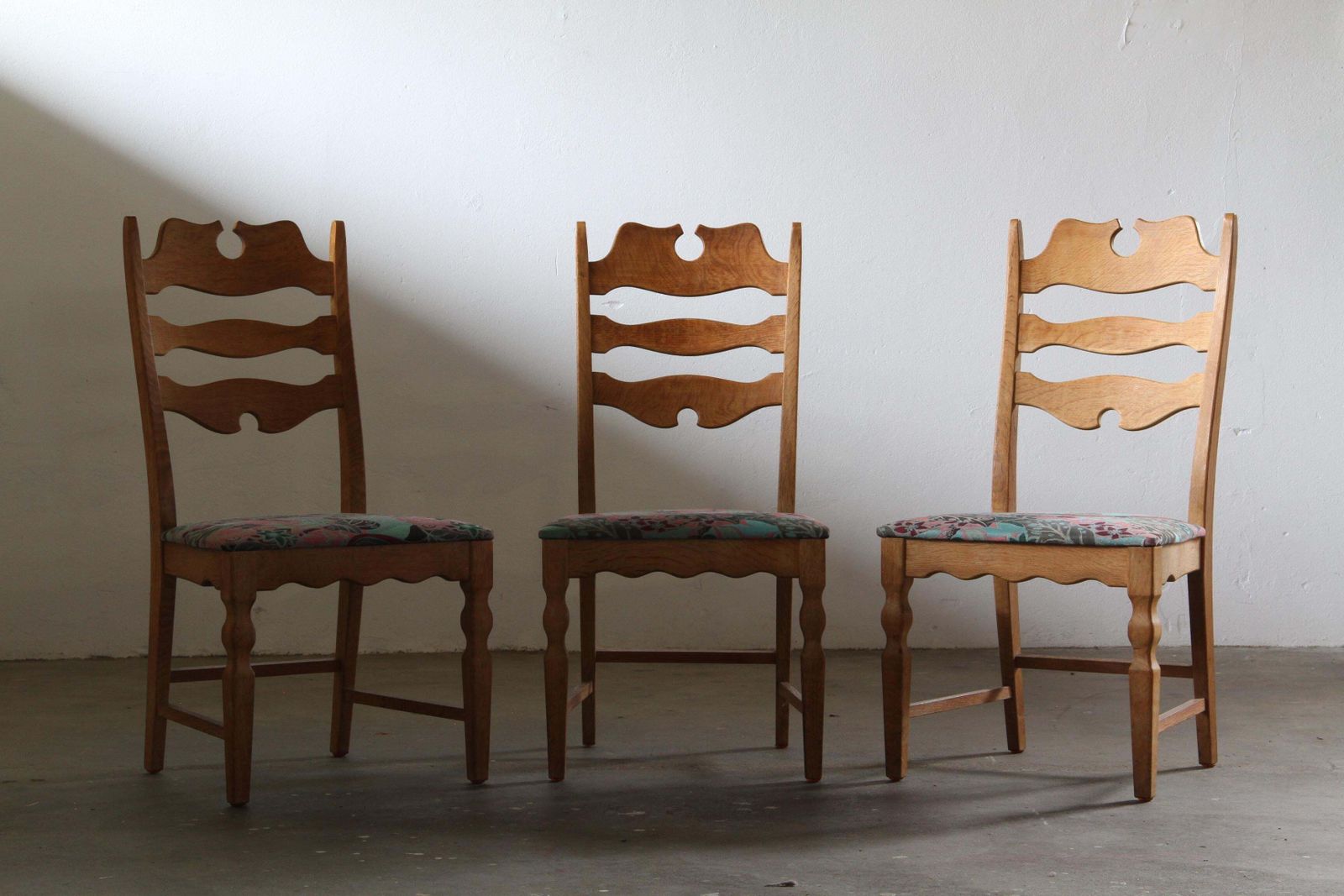 Vintage Highback Razorblade Light Oak Chairs By Kjærnulf, 1960s, Danish Design photo vinterior