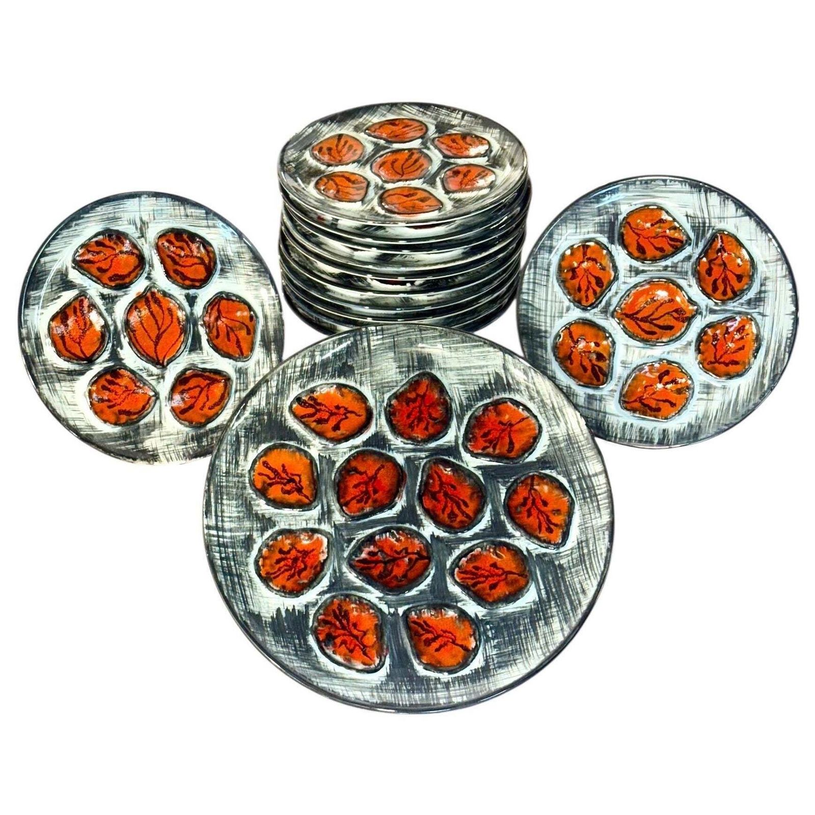 Vintage French M.B.F.A. Pornic Oyster Service, 12 Plates & Platter