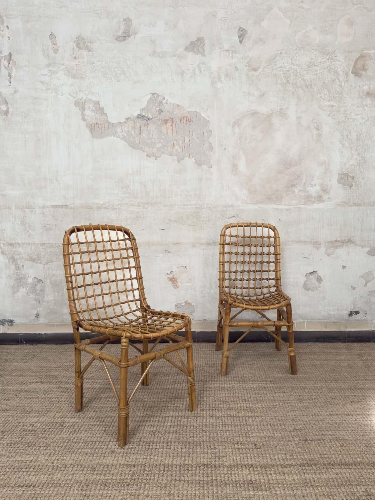 Set Of Six Chairs In The Style Of Tito Agnoli – 1970s photo for sale