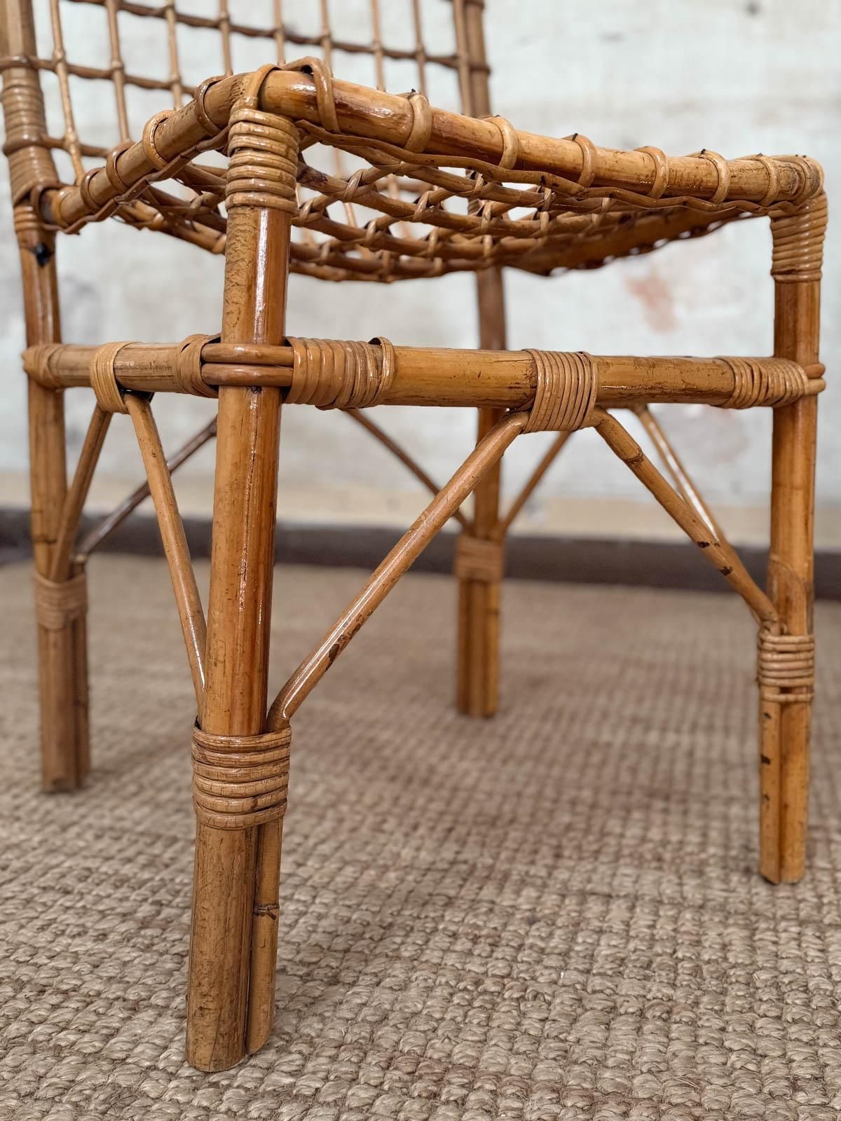Set Of Six Chairs In The Style Of Tito Agnoli – 1970s photo vinterior