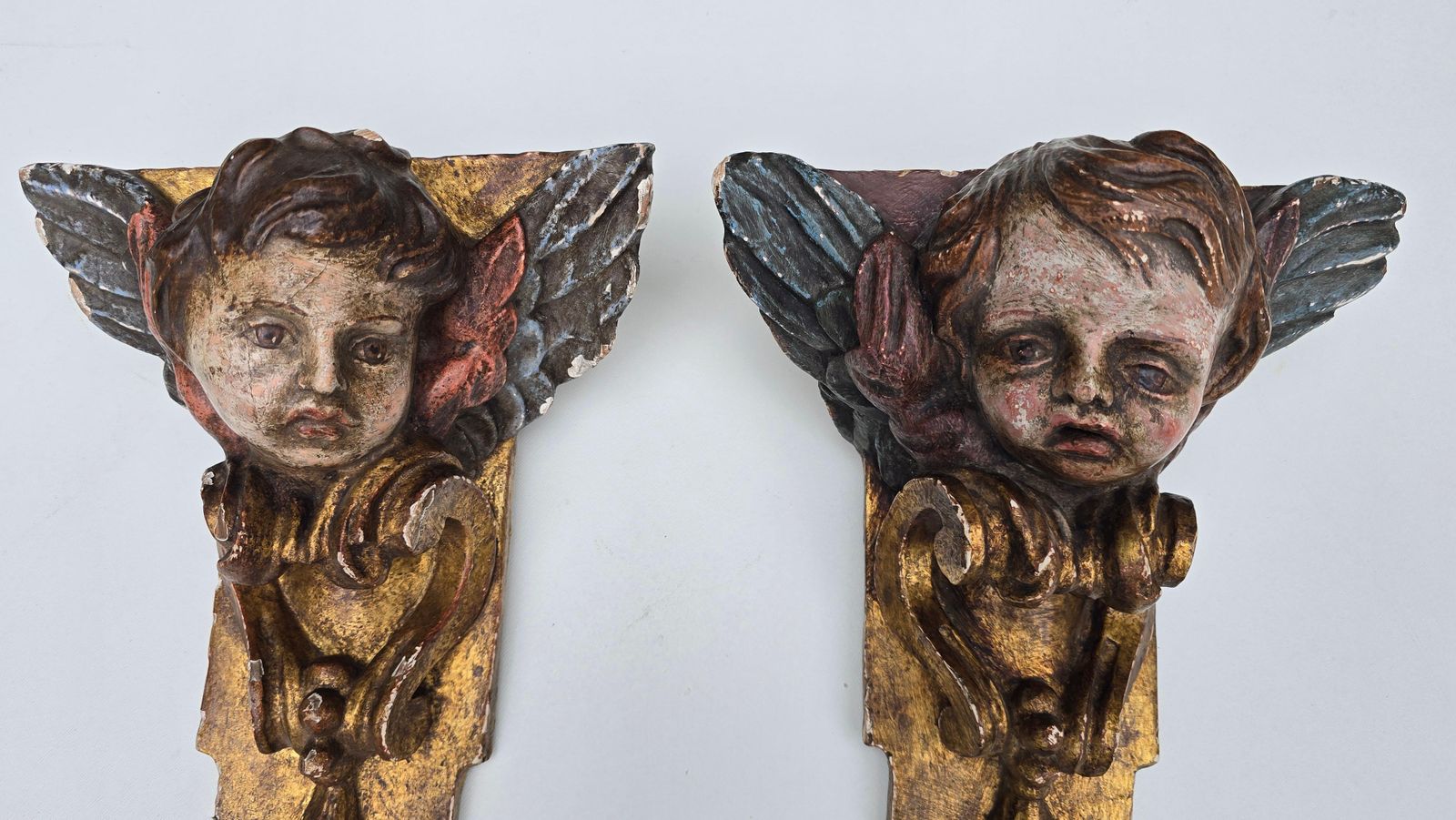 4091.0 Pair Of 18th Century Italian Baroque Cherub Corner Carvings, C. 1750–1780 photo